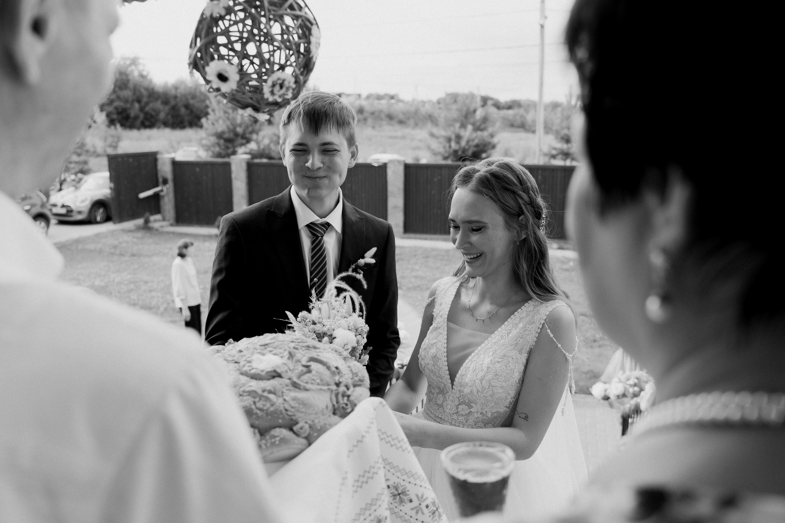 Регистрация брака, роспись во дворце бракосочетания Видное. ЗАГС Видное. Свадьба , свадебная фотосессия в Москве, свадебная фотосессия Видное, Бутово, Домодедово. Свадебный и семейный фотограф в Бутово. Видновский ЗАГС. Свадебная прогулка в Царицыно. Фотограф на свадьбу.