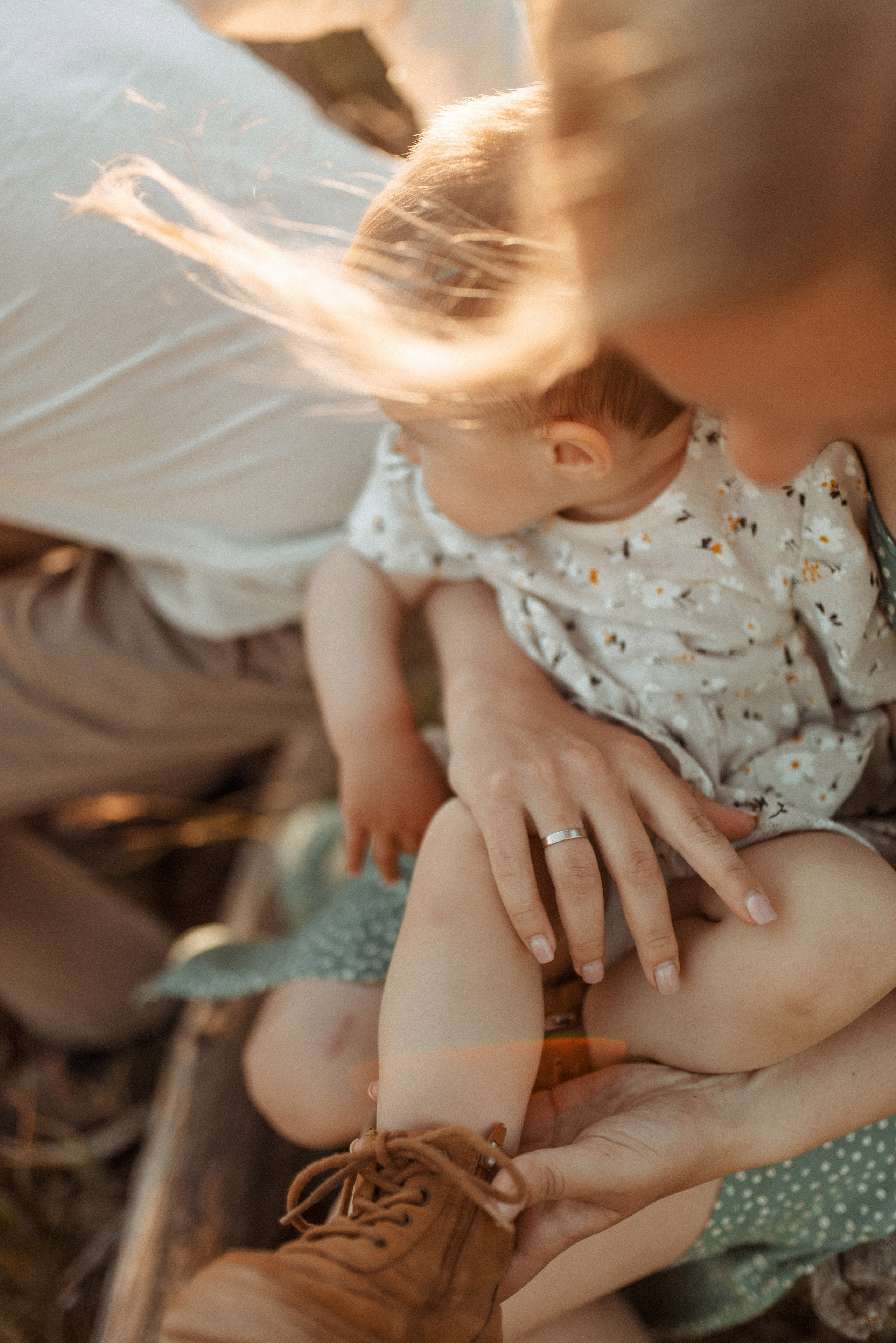 Трое в поле, не считая собаки. Семейный документальный фотограф в Волгограде Мариэта Додина