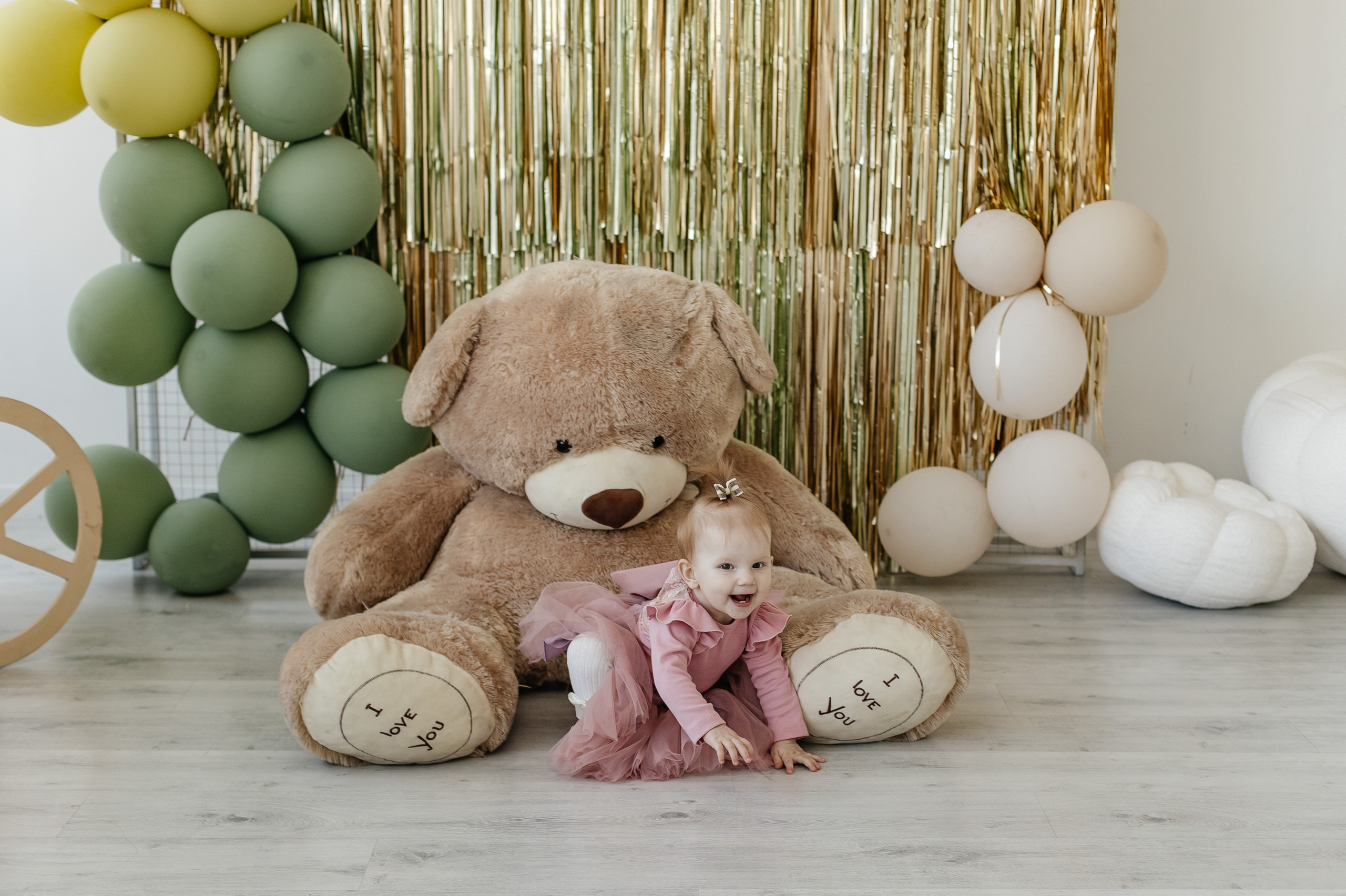 1 годик МАША. Фотограф Григорьева Ольга. Портретная, семейная съёмка, Love Stori, видеосъёмка в городе Чита. Выпускные альбомы, фотокниги