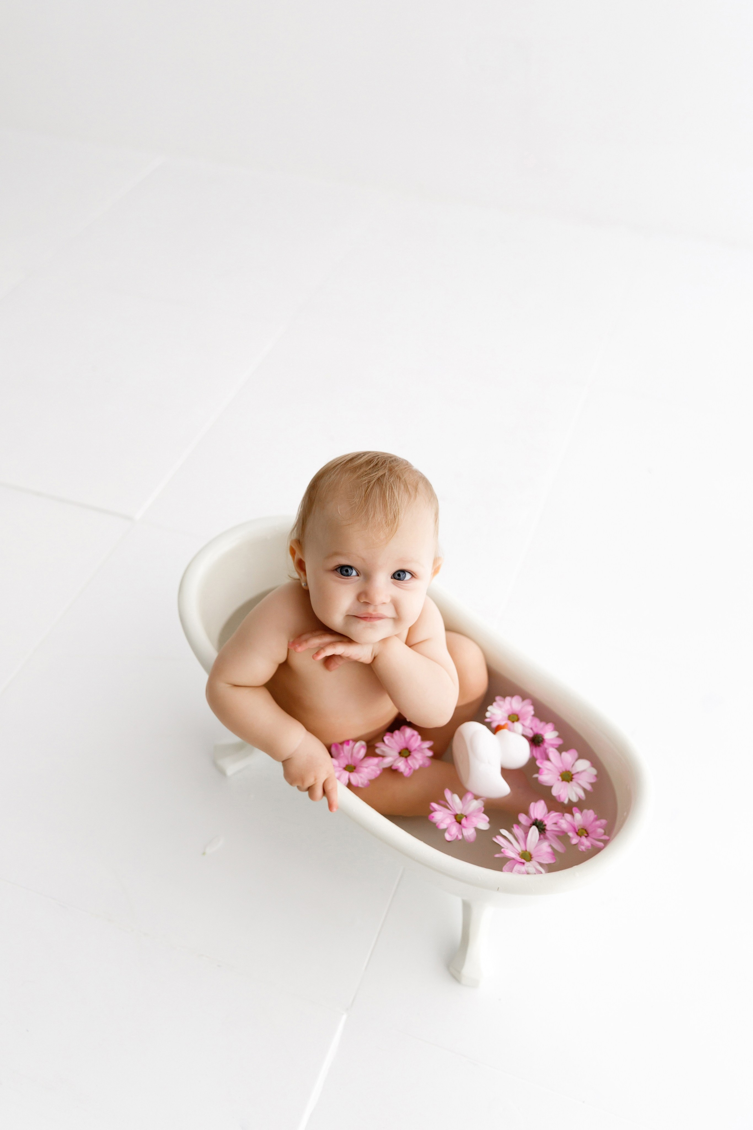 Годик Софии. Фотограф новорожденных Славянск-на-Кубани Куцевольская Екатерина