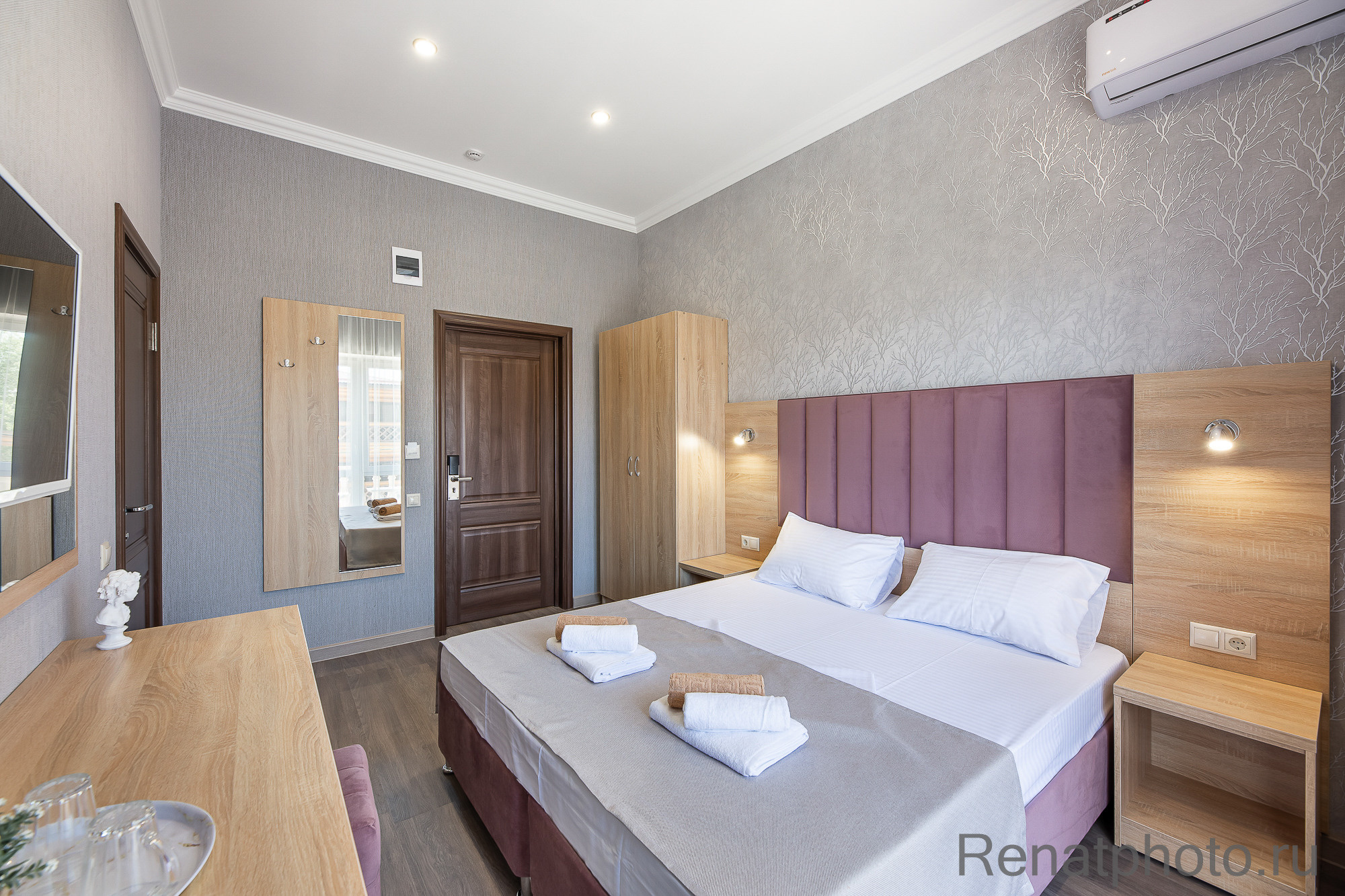 Renatphoto-Фотограф интерьеров в Анапе. Профессиональная фотосъёмка интерьеров, предметная фотосессия еды для меню г. Анапа