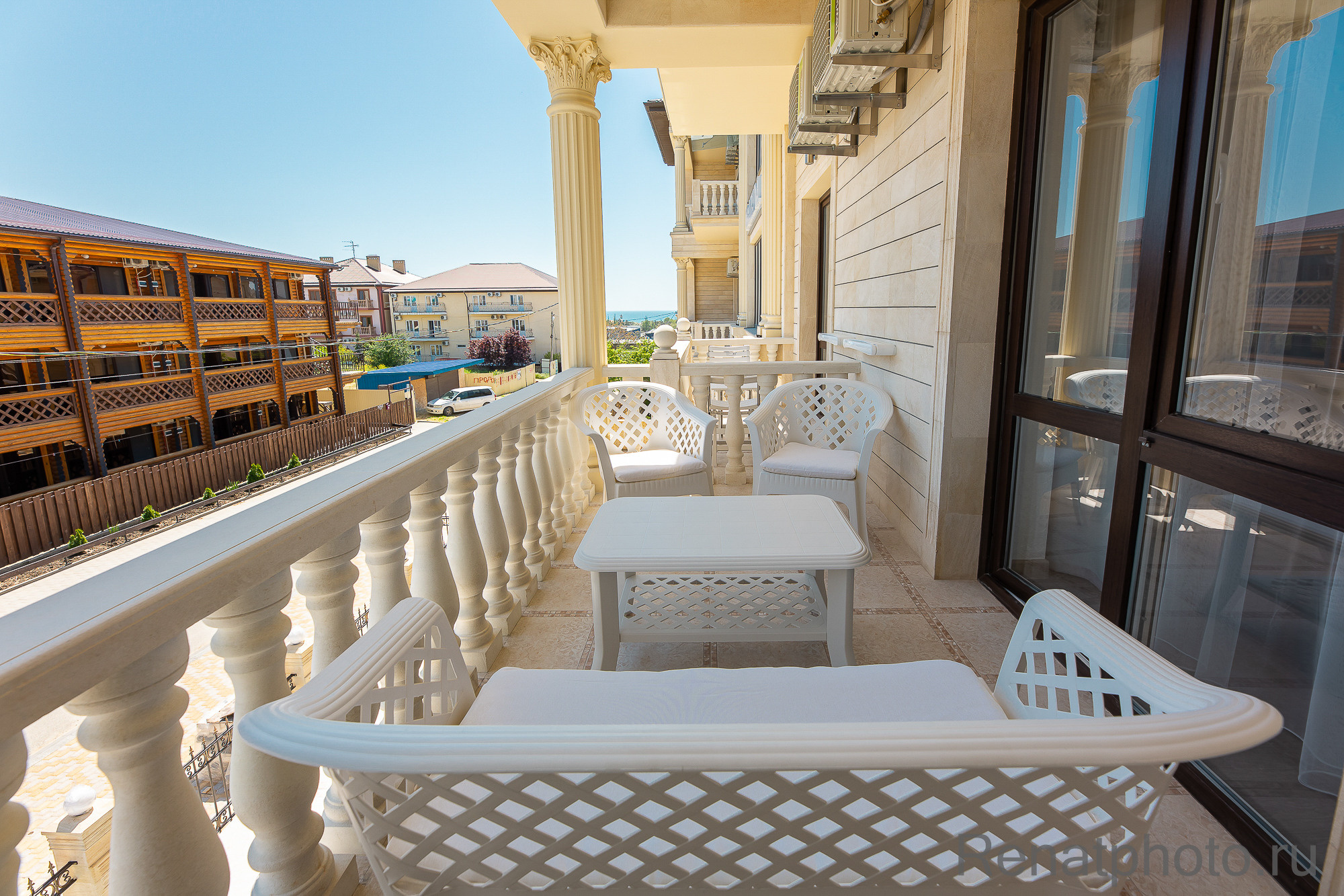 Renatphoto-Фотограф интерьеров в Анапе. Профессиональная фотосъёмка интерьеров, предметная фотосессия еды для меню г. Анапа