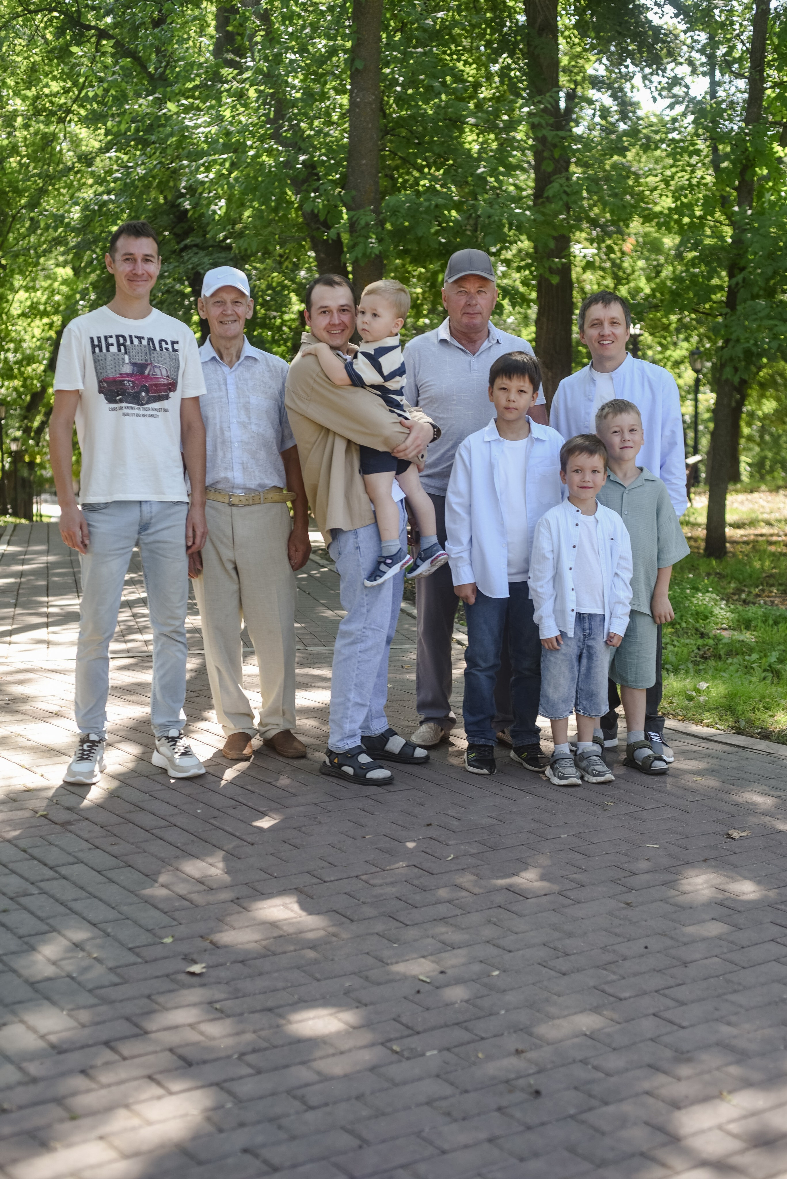 Семейная съемка в парке. Семейный и свадебный фотограф в г. Уфа Динара
