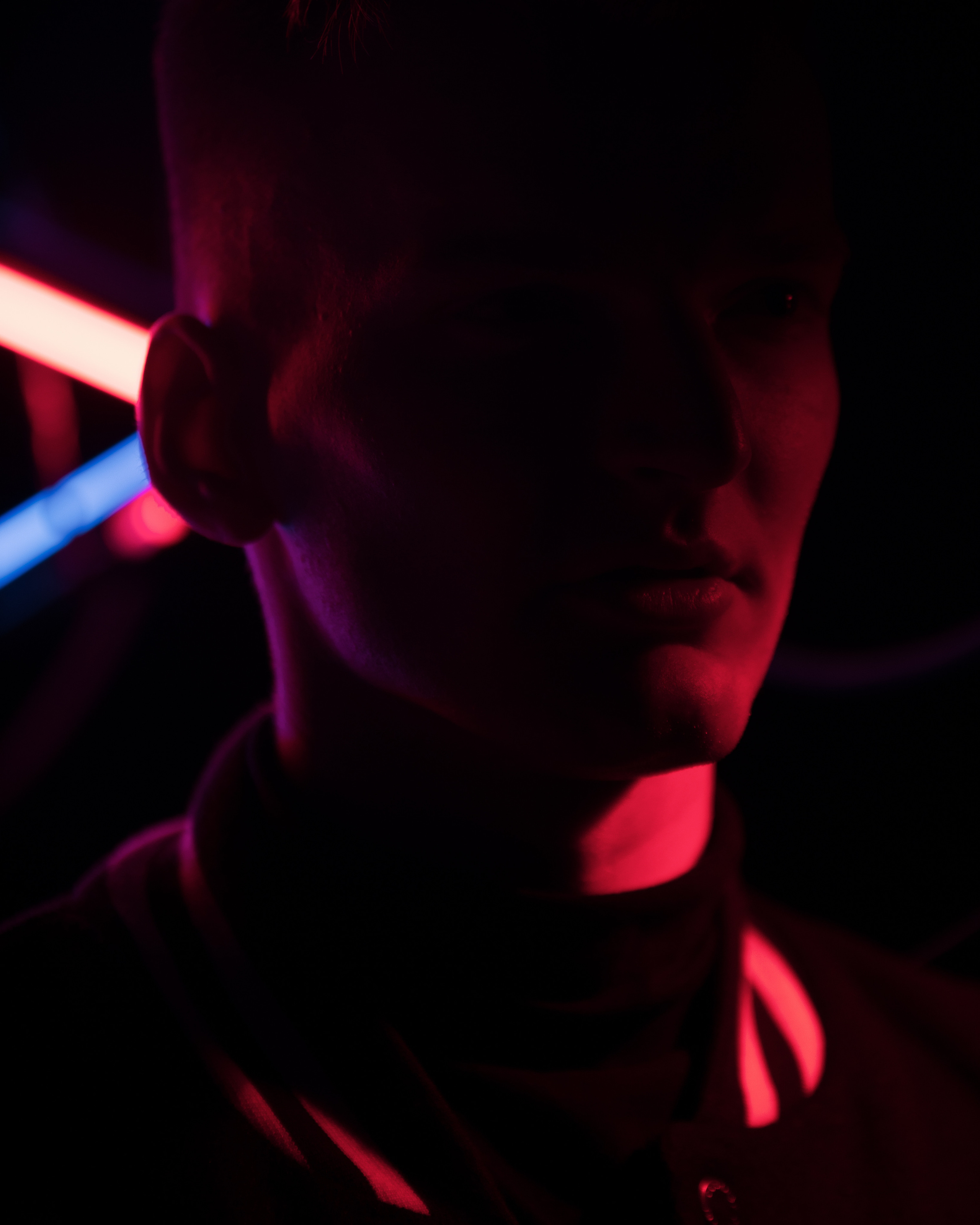 Неон. Главная