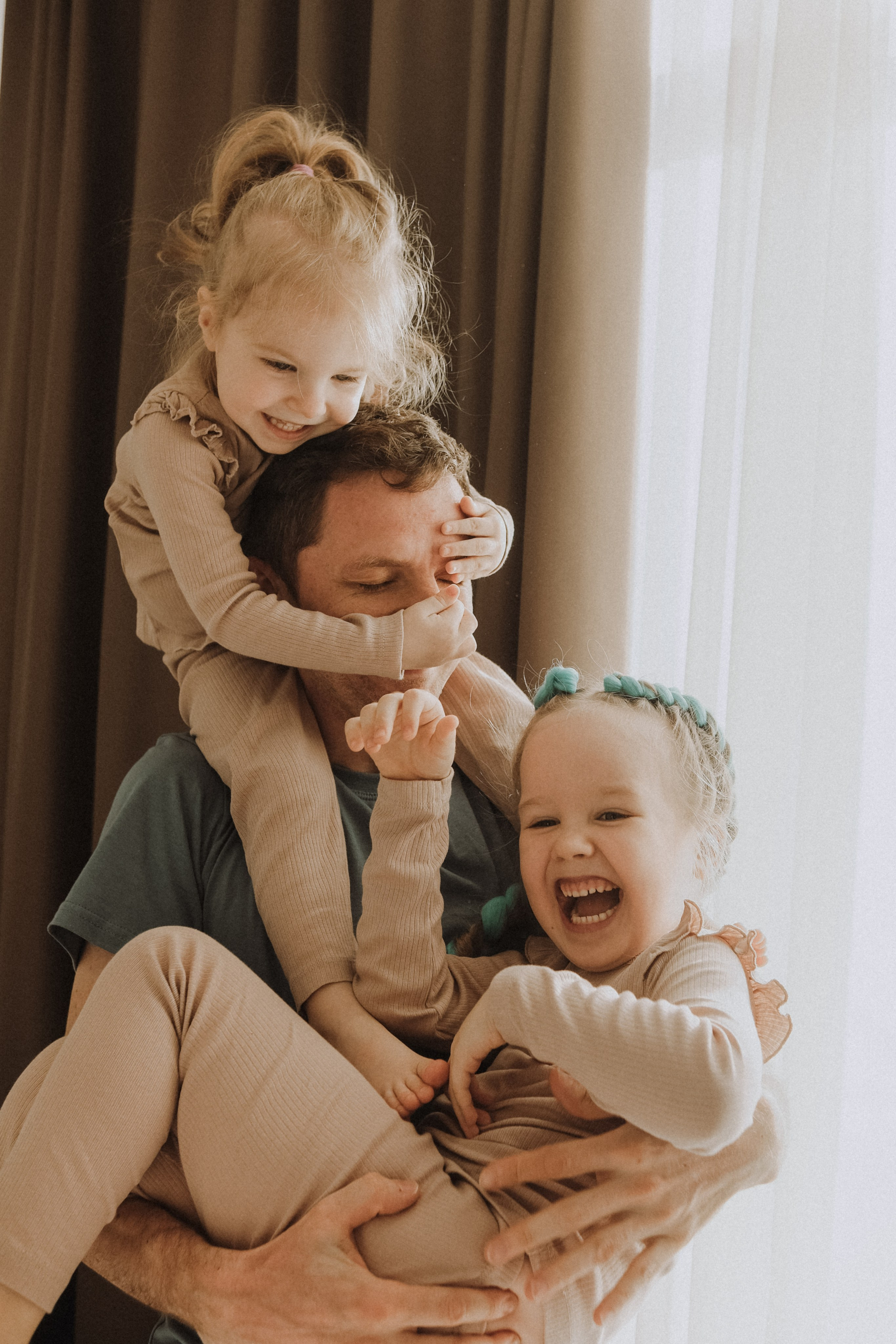 Семья Есении и Эмилии. Семейный фотограф Москва