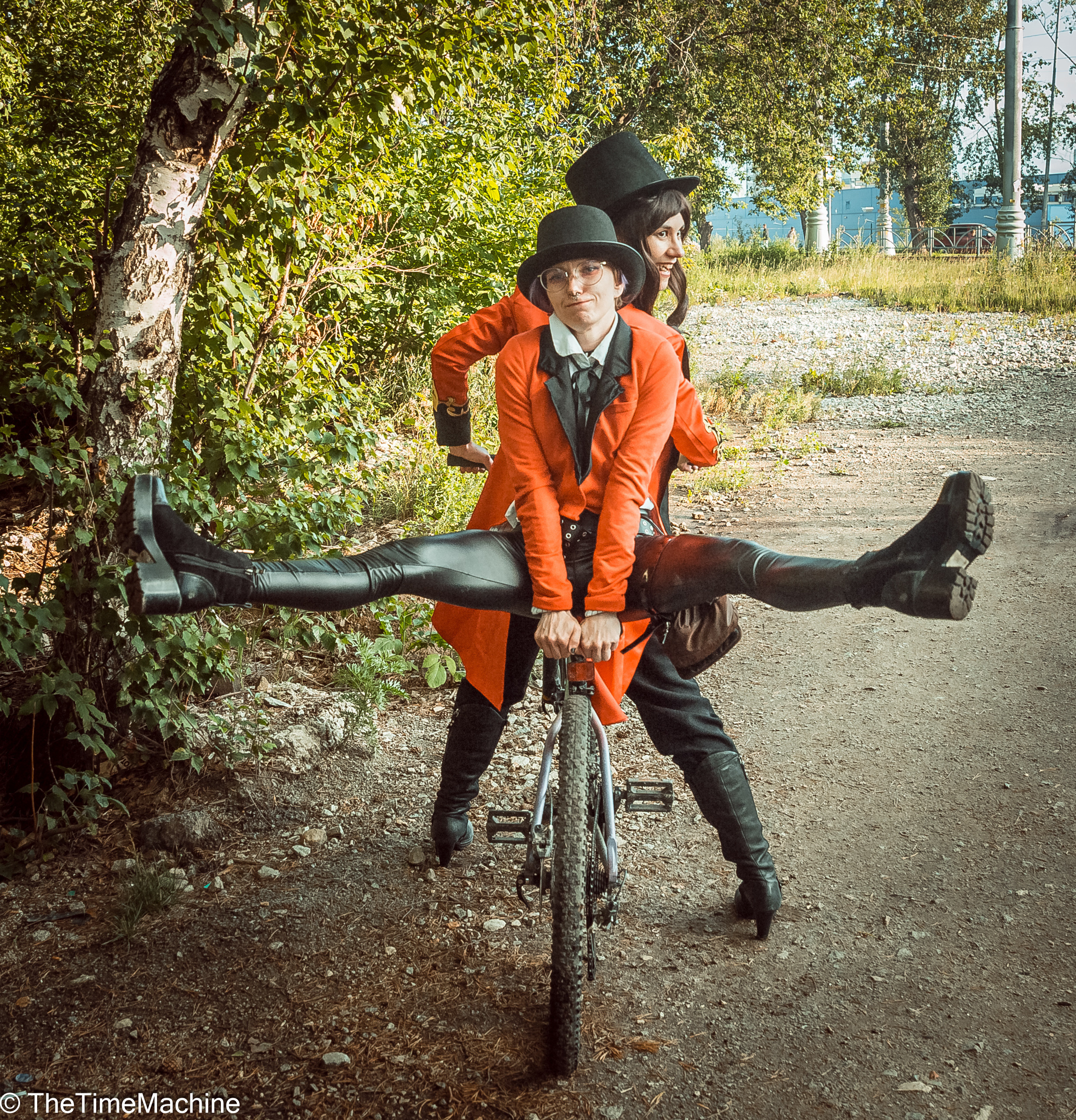 ФОТОПЛЕНЕР «ЦИРК ДА И ТОЛЬКО». Фотограф для маркетплейсов Михаил Бове