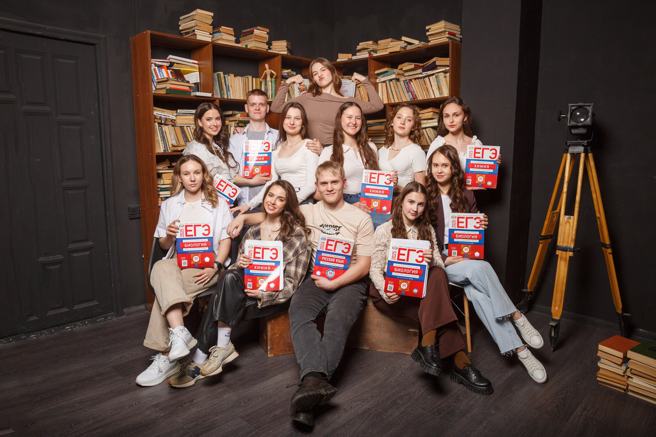 Выпускной альбом Ульяновск. SchoolBook — Выпускные альбомы| Школьный фотограф в Ульяновске