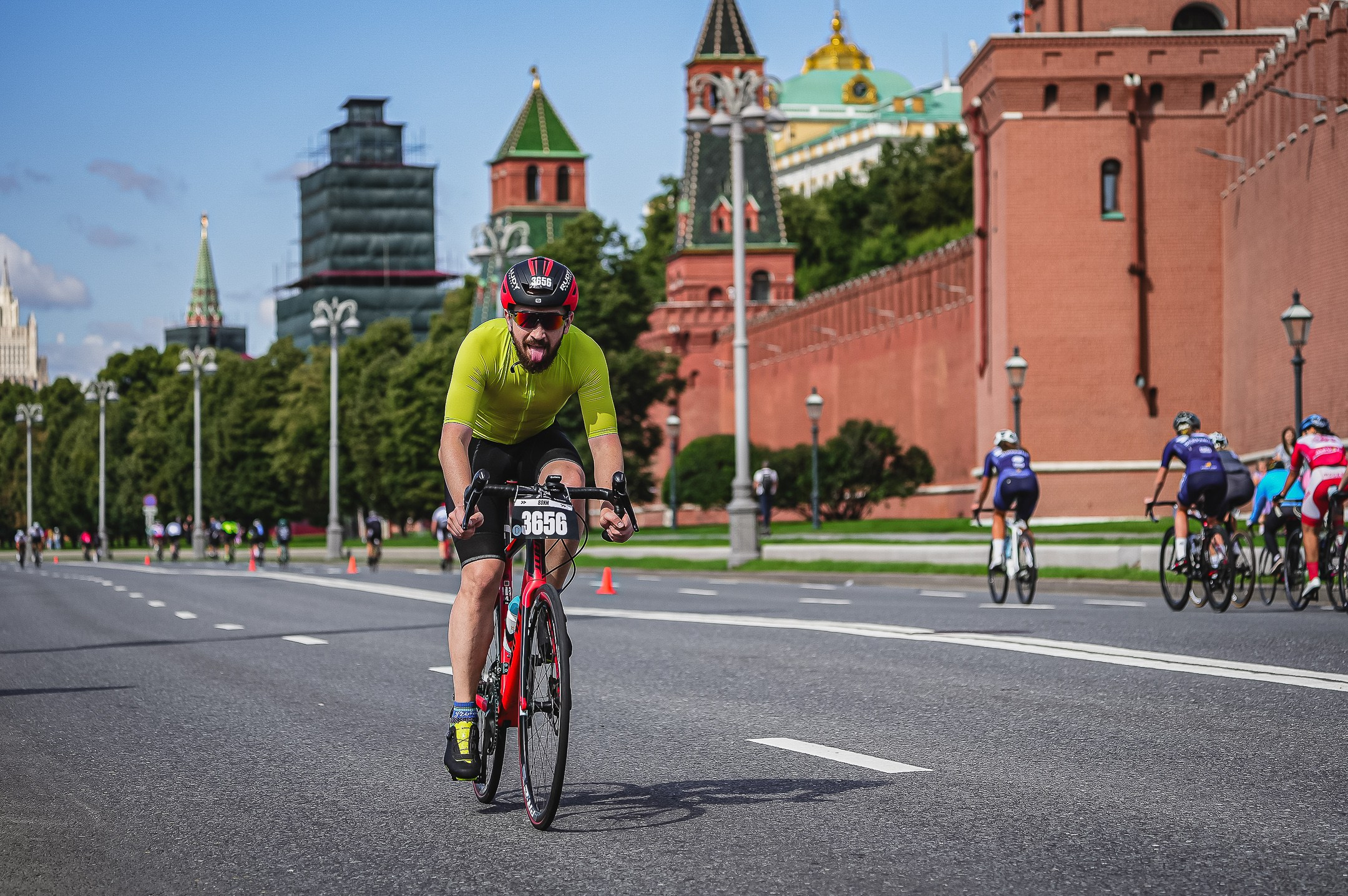 La Strada Moscow |2023.07.30. Sergey Sutkovoy — Designer, photographer, traveler, woodworker
