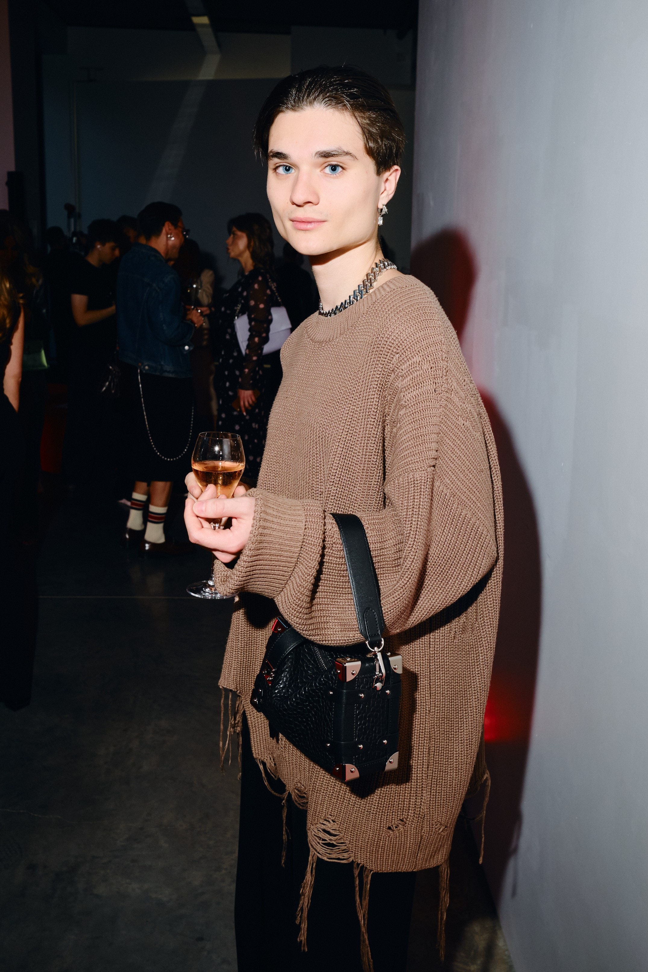 Fashion Paper April'25. Коммерческий и репортажный фотограф в Москве Егор Мелихов