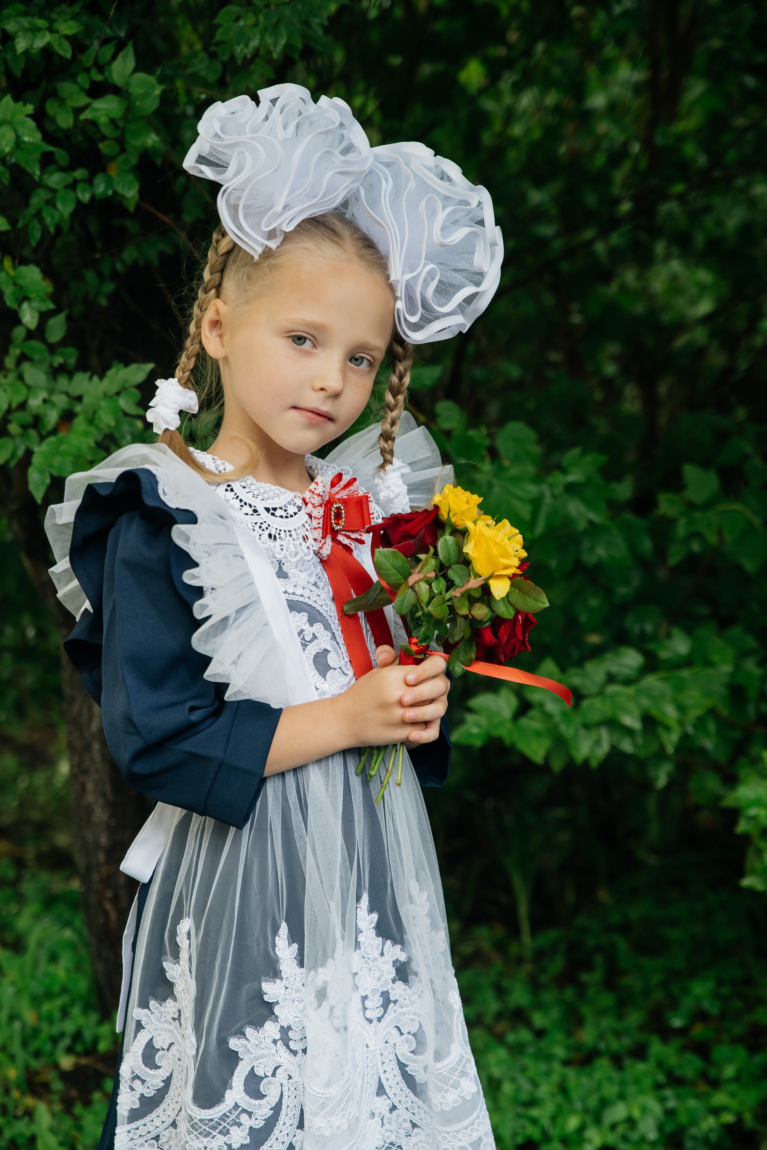 1в — школа 11 — 2025. Фотограф Ярмишко Дарья. Выпускные фотокниги