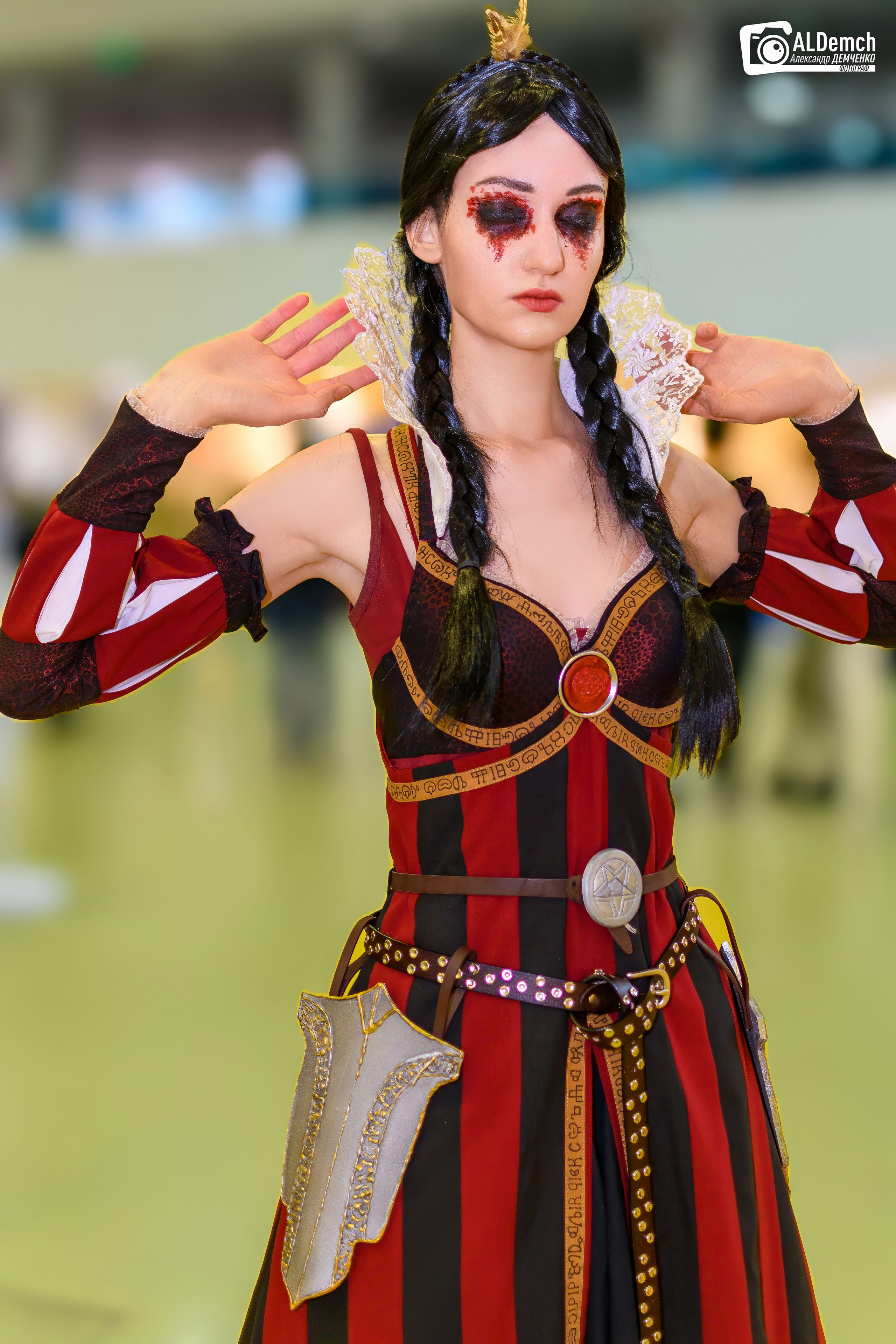 Аниме картинки персонажей и косплей фото в России Москве