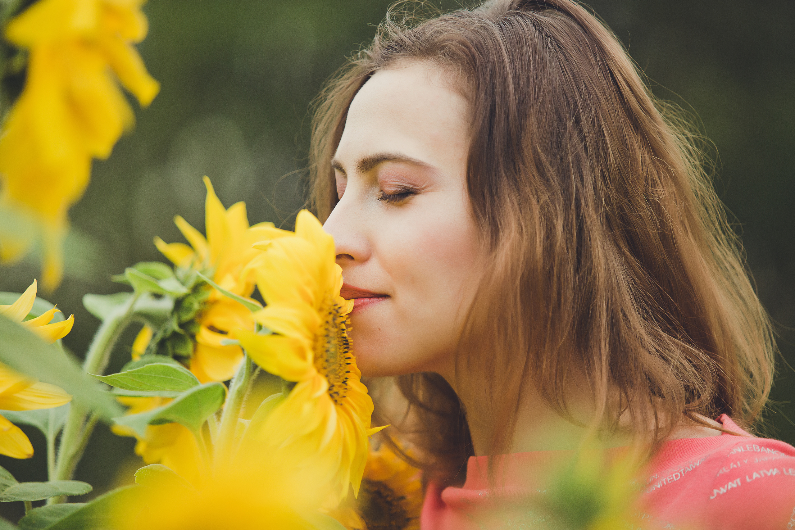 Фотосессия в подсолнухах