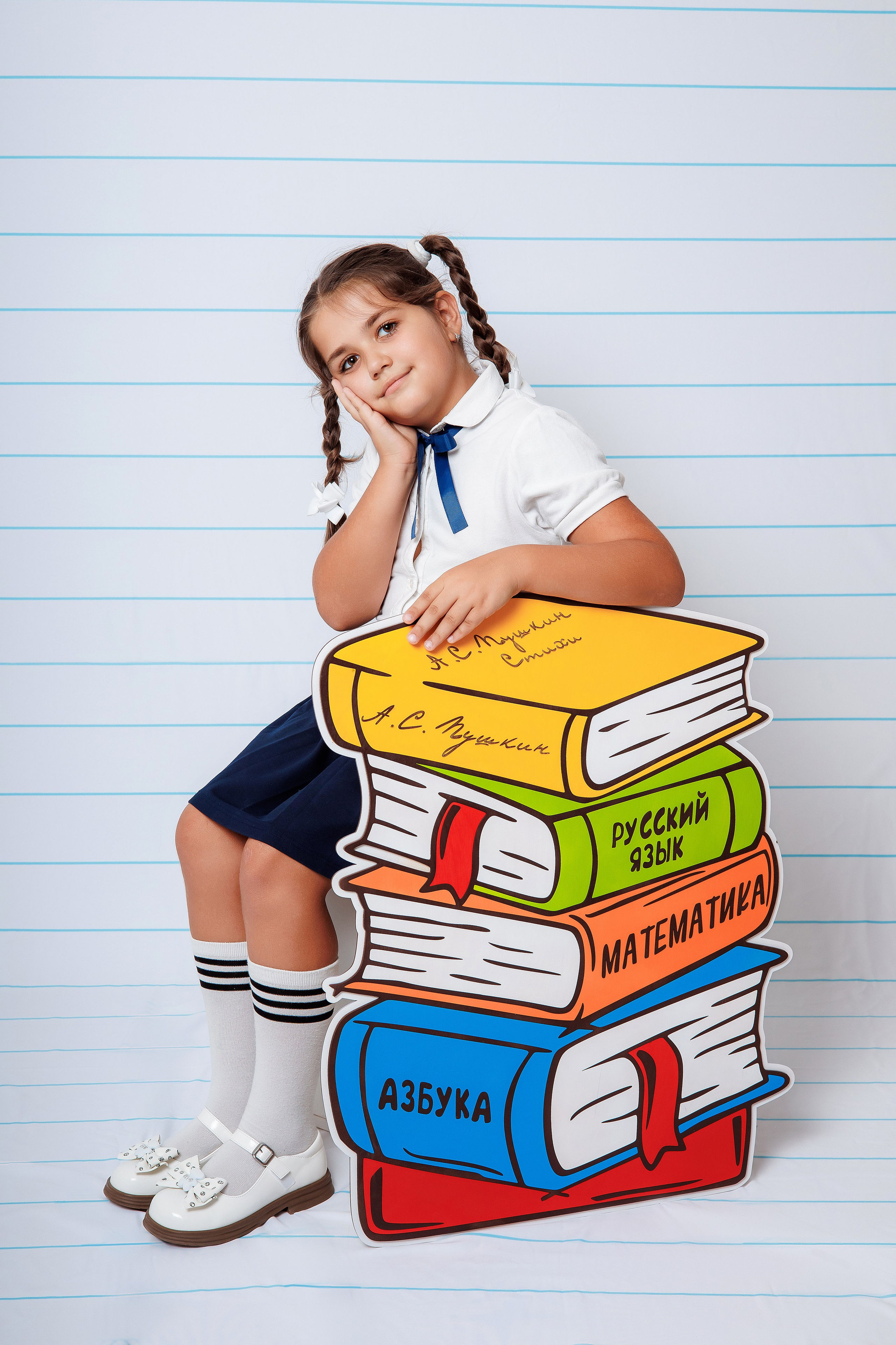 ИНТЕРЬЕРНЫЙ ФОТОФОН. Выпускные альбомы в Донецке и ДНР. Фотограф Донецк и ДНР