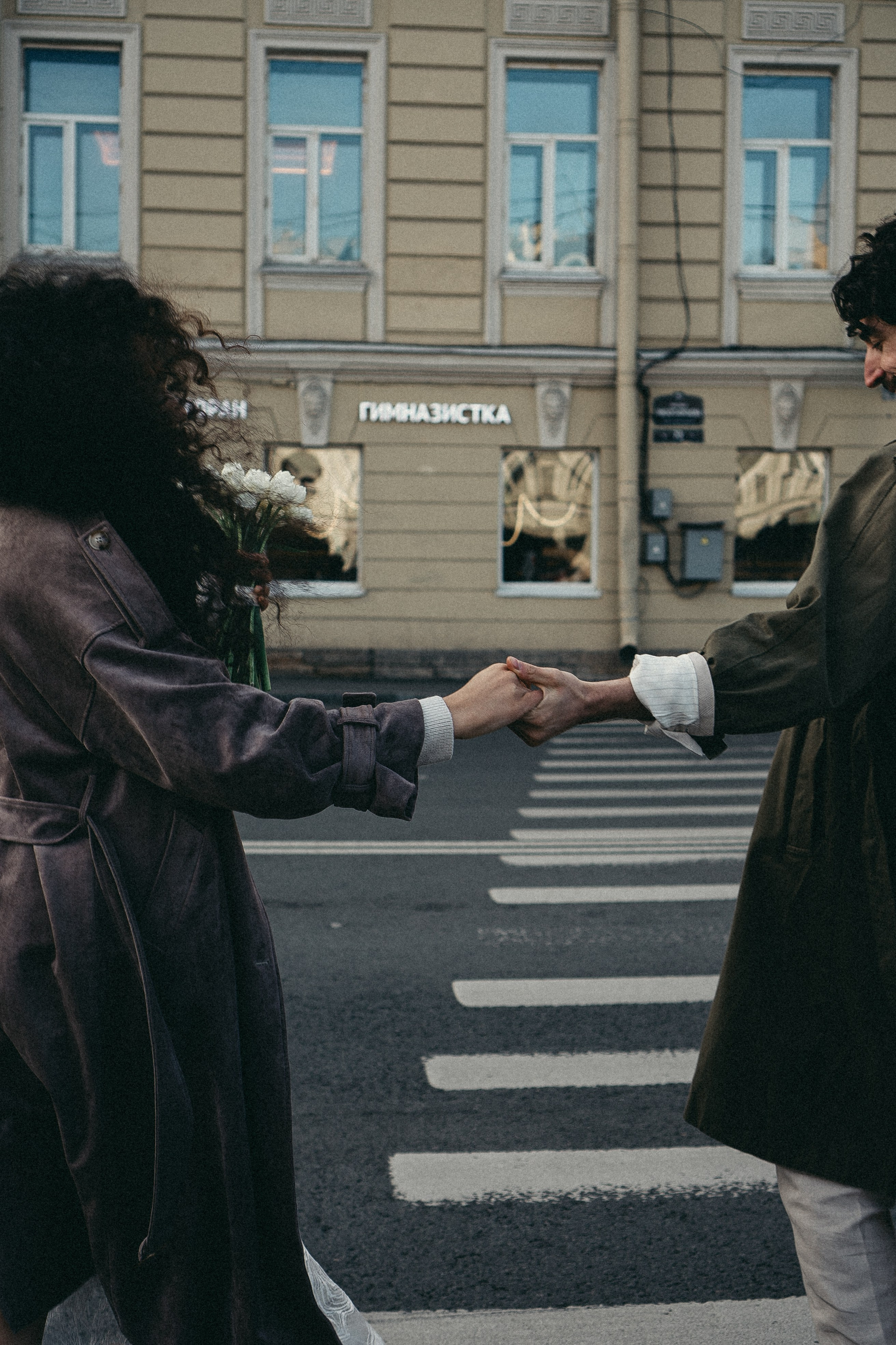 СВАДЕБНАЯ ПРОГУЛКА ПО ПЕТРОГРАДКЕ ВЕСНОЙ. СВАДЕБНАЯ ФОТОСЕССИИЯ НА ПЕТРОГРАДКЕ. Профессиональный фотограф, Санкт-Петербург — Виктория Богомолова