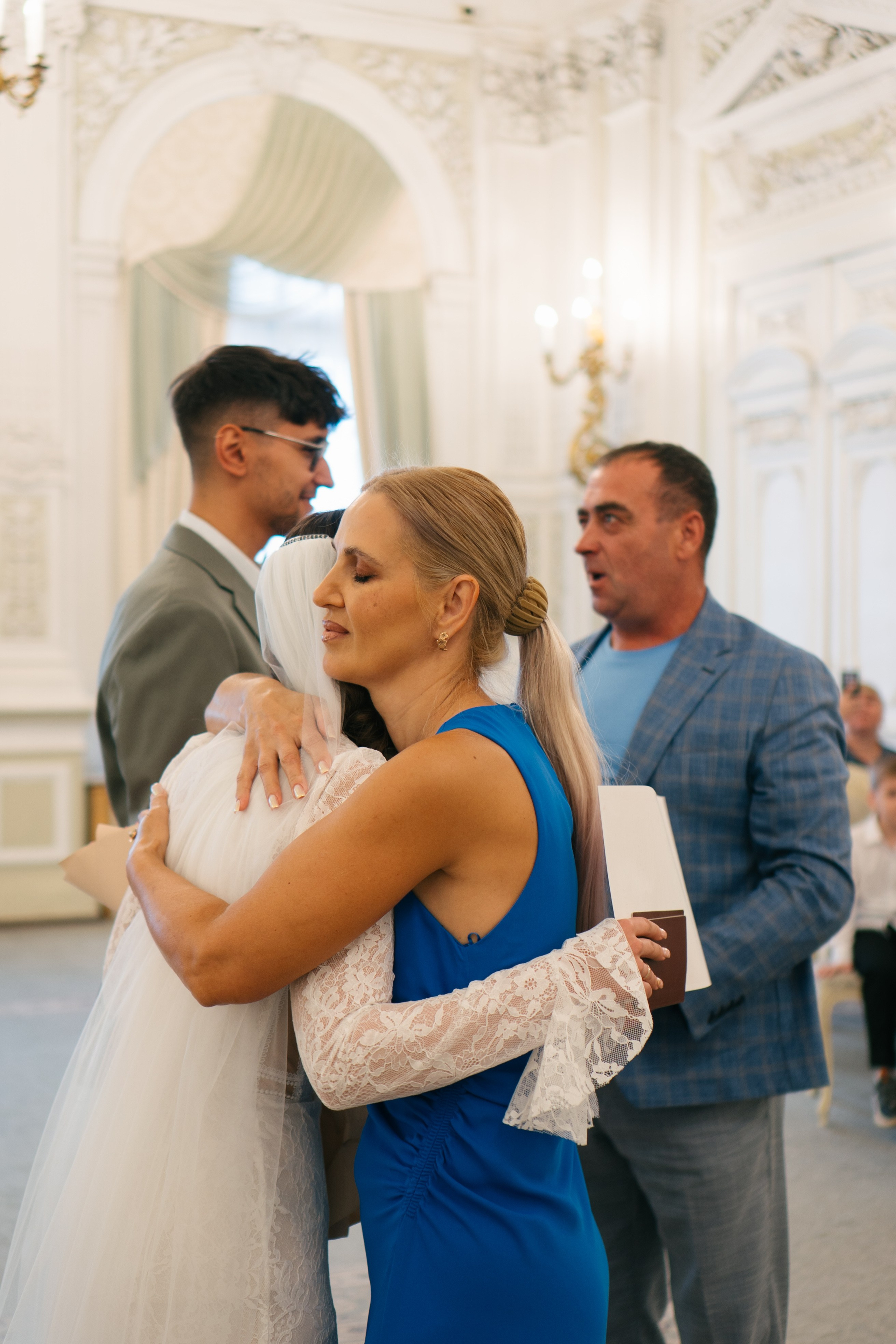 СЪЁМКИ В ПЕРВОМ ДВОРЦЕ ПРОГУЛКА И СТУДИЯ. Профессиональный фотограф, Санкт-Петербург — Виктория Богомолова