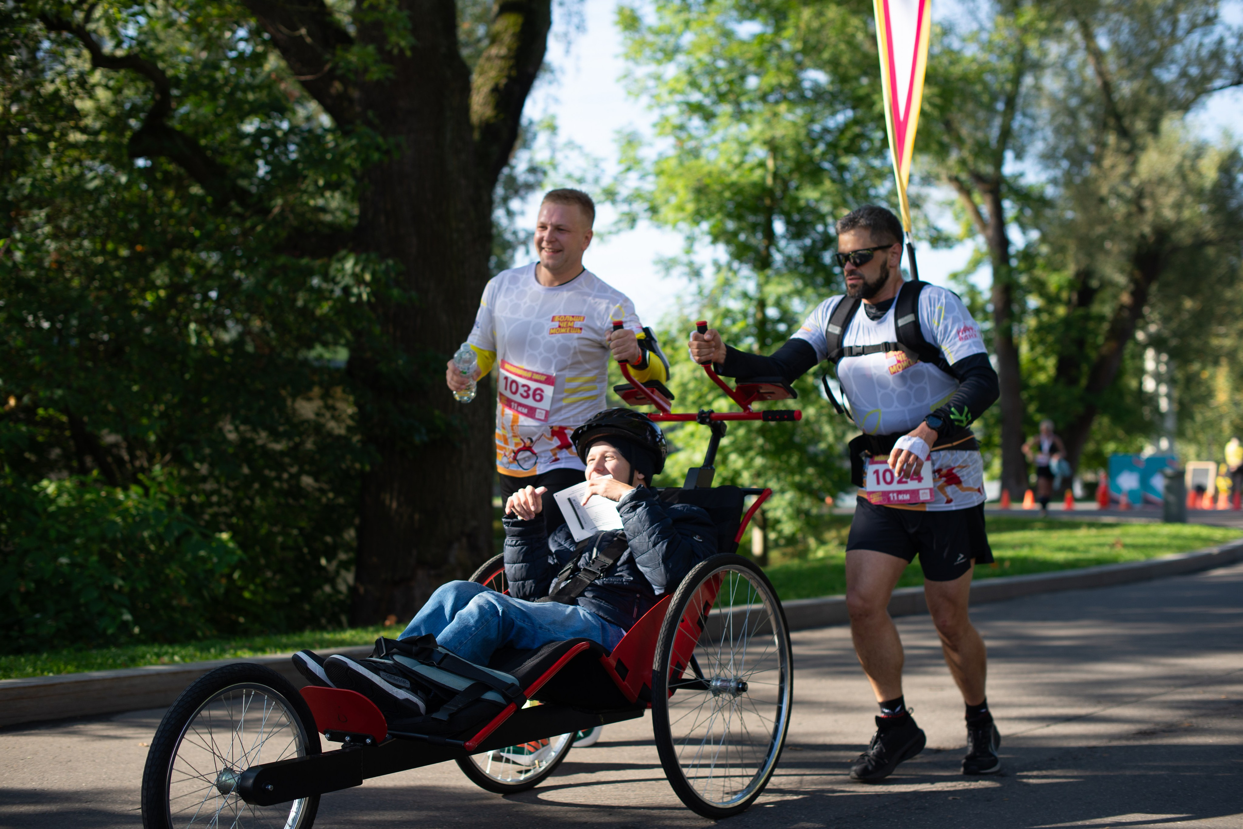 Инклюзивный забег ВДНХ Феникс Больше Чем Можешь. Victoria Radjevna Репортажный Фотограф — Видеограф Москва • Санкт-Петербург