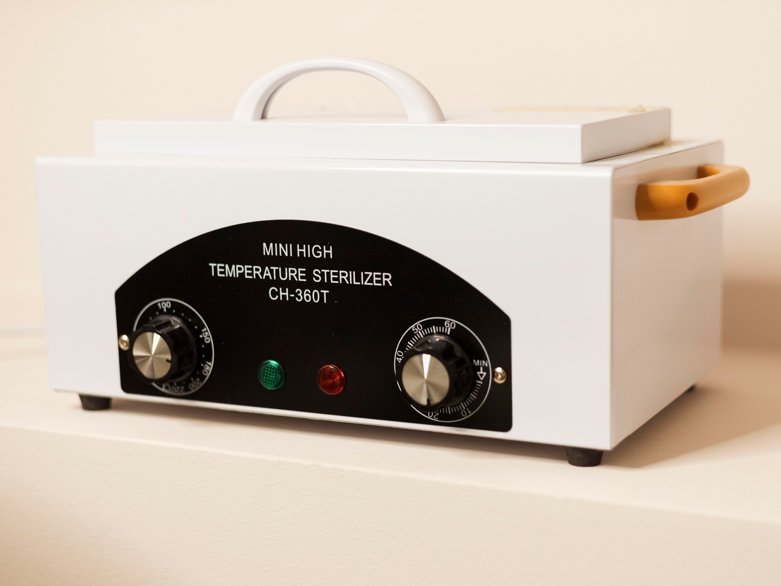 Nails. Photographer in Montenegro Tatiana Talaeva