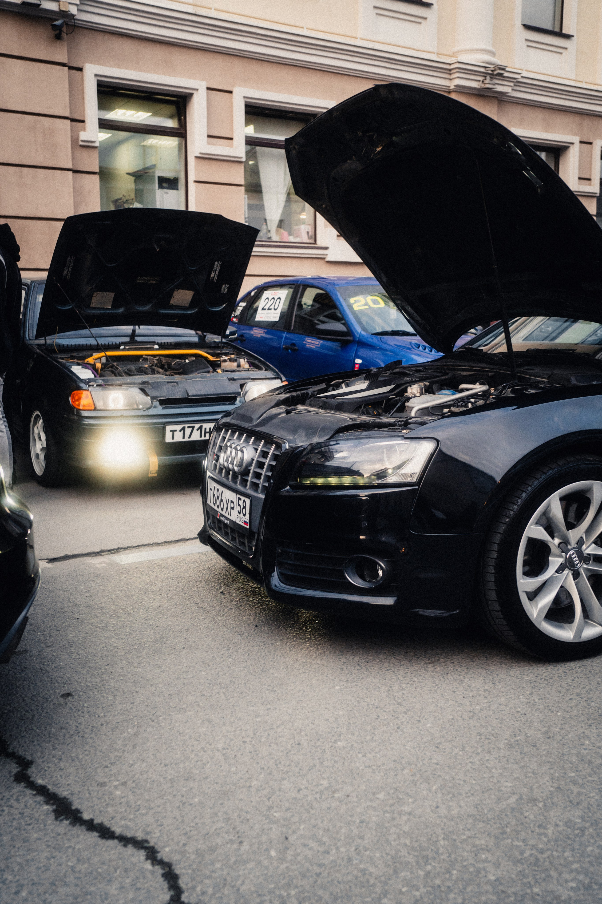 Cars & Coffee Season Opening 2025. Felixtones