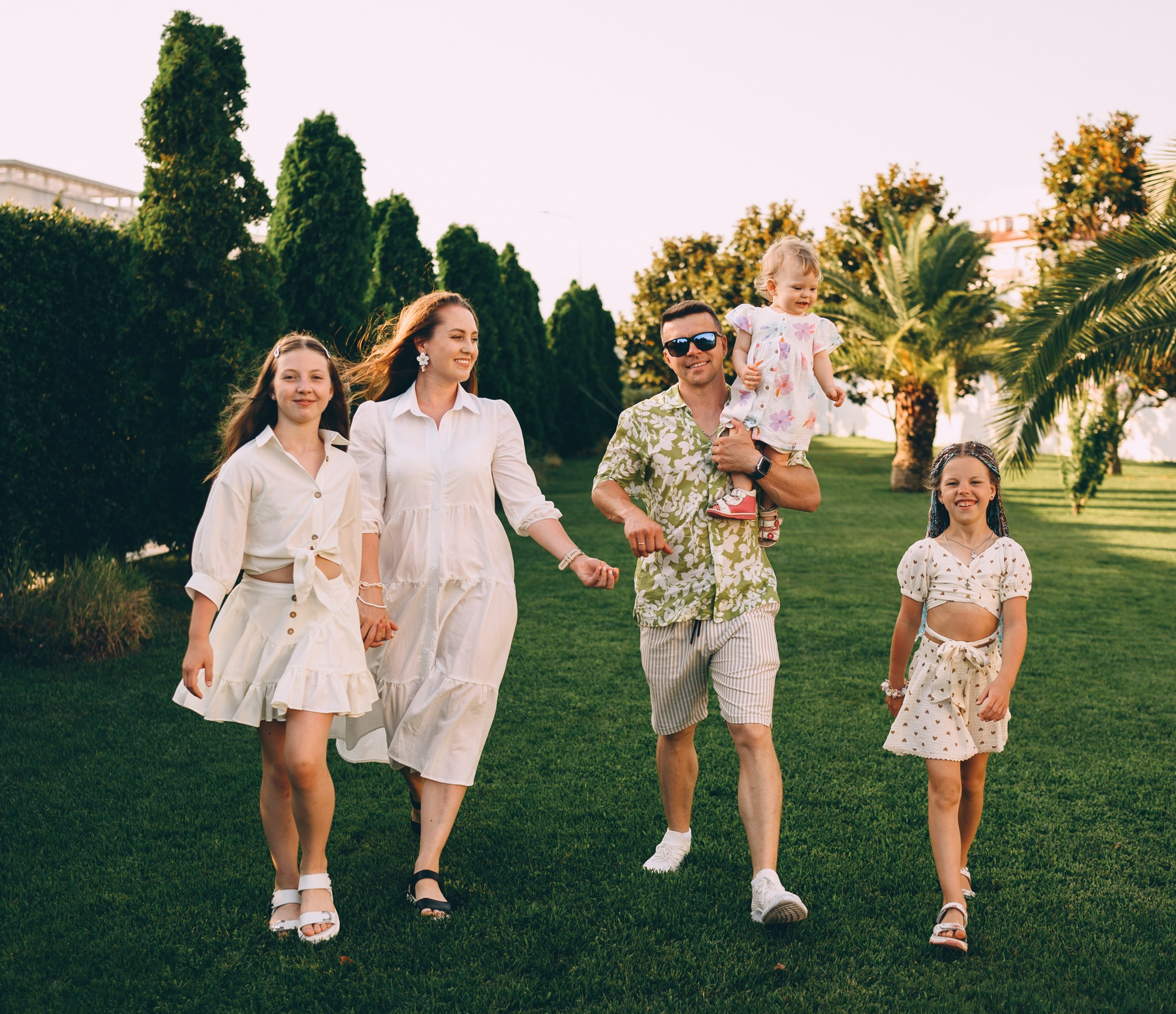Много моря, солнца, цветов и детей))). Свадебный и семейный фотограф София Невская