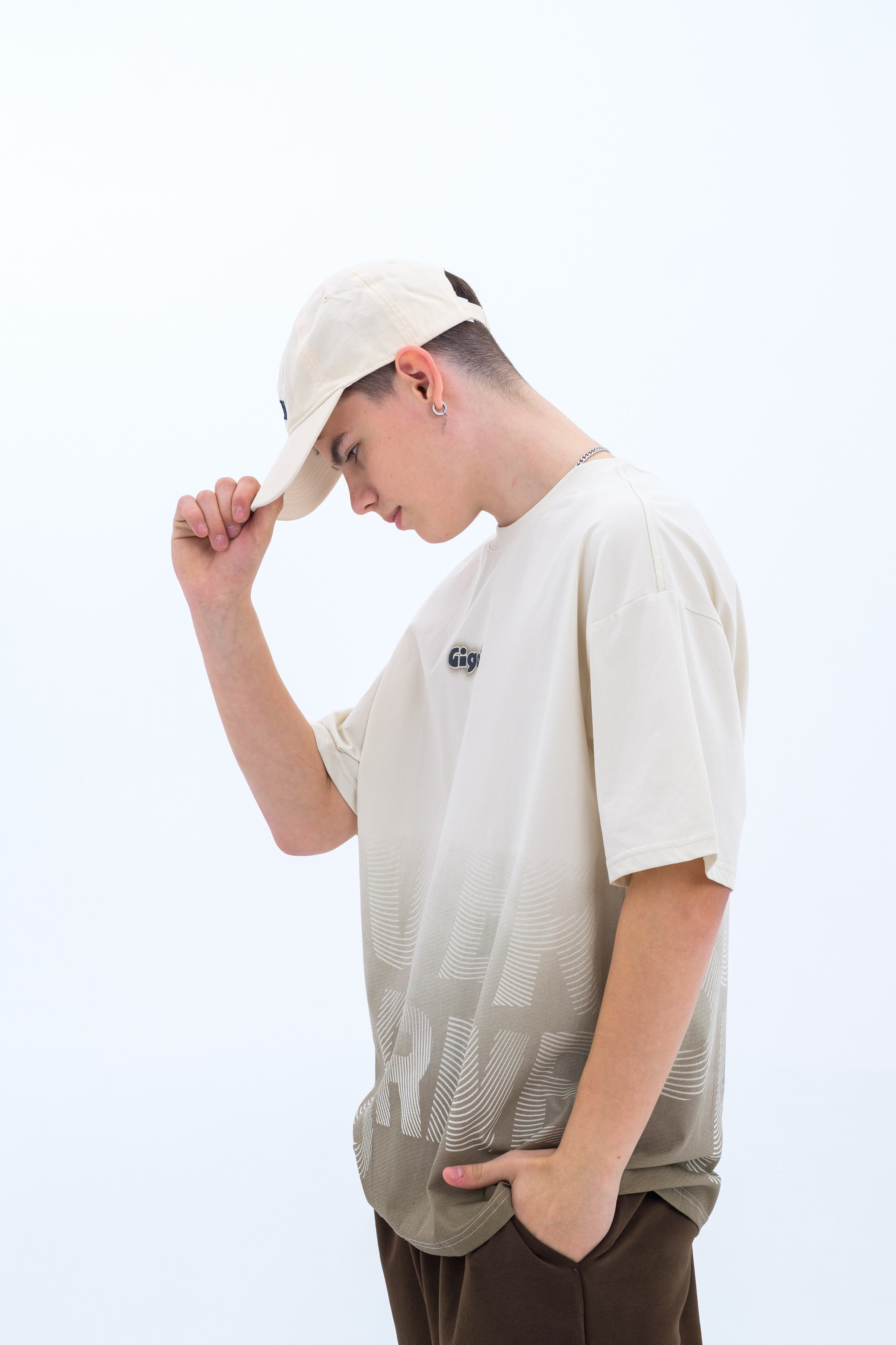 Фотосессия  одежды для маркетплейсов в СПб. Фотосессия для маркетплейсов