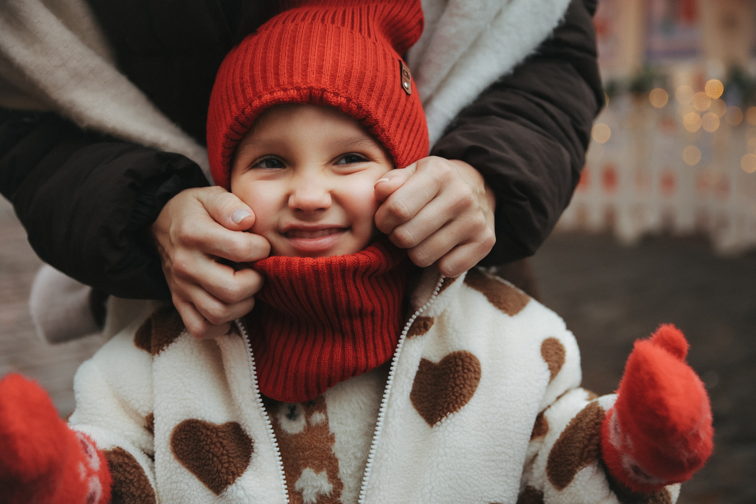 Новогодняя фотосессия на Гум ярмарка мама и дочка. Фотограф Владимир Москва