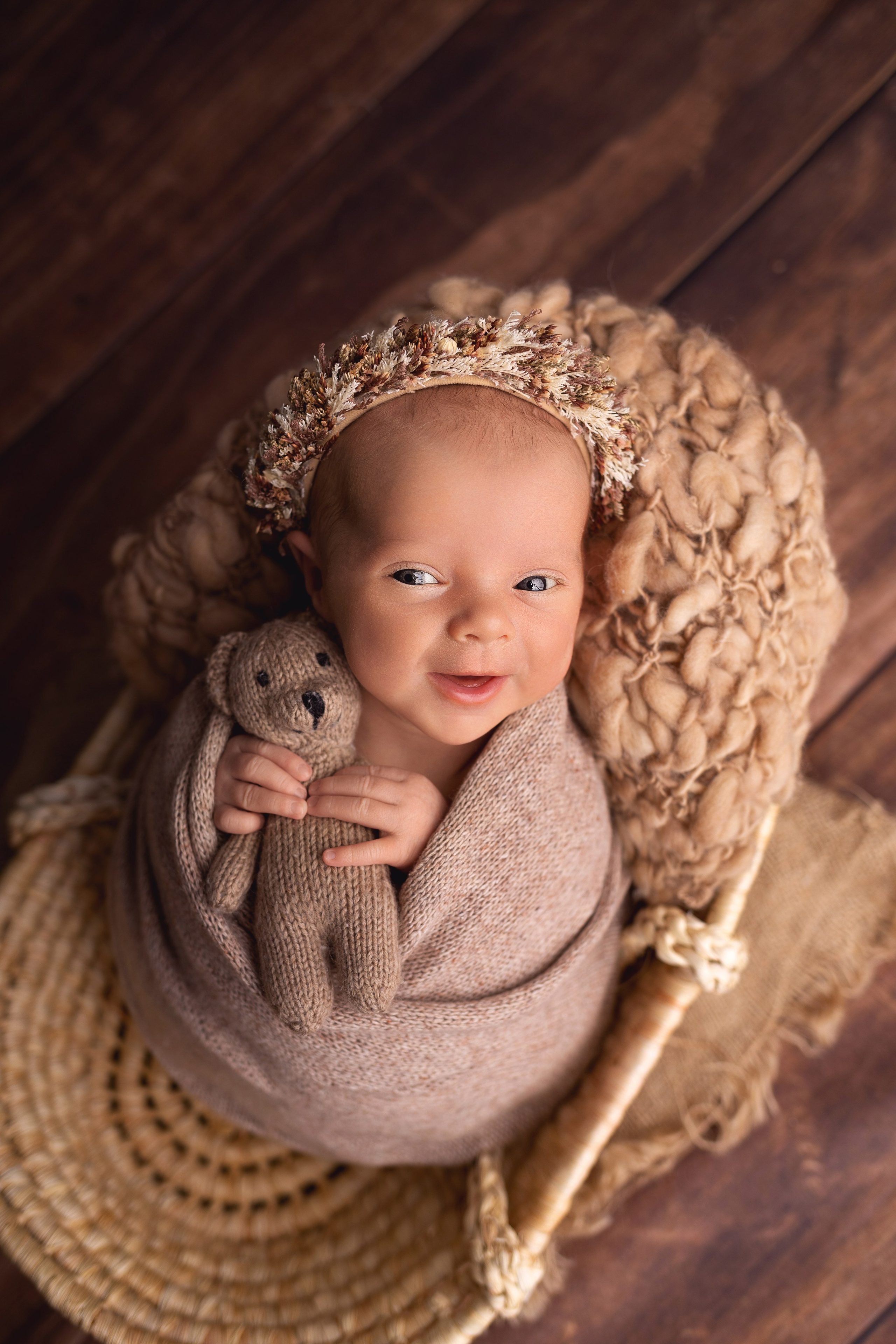 Классическая фотосессия малыша. Фотограф новорожденных малышей в Омске и Омской области Эльвира Камаева