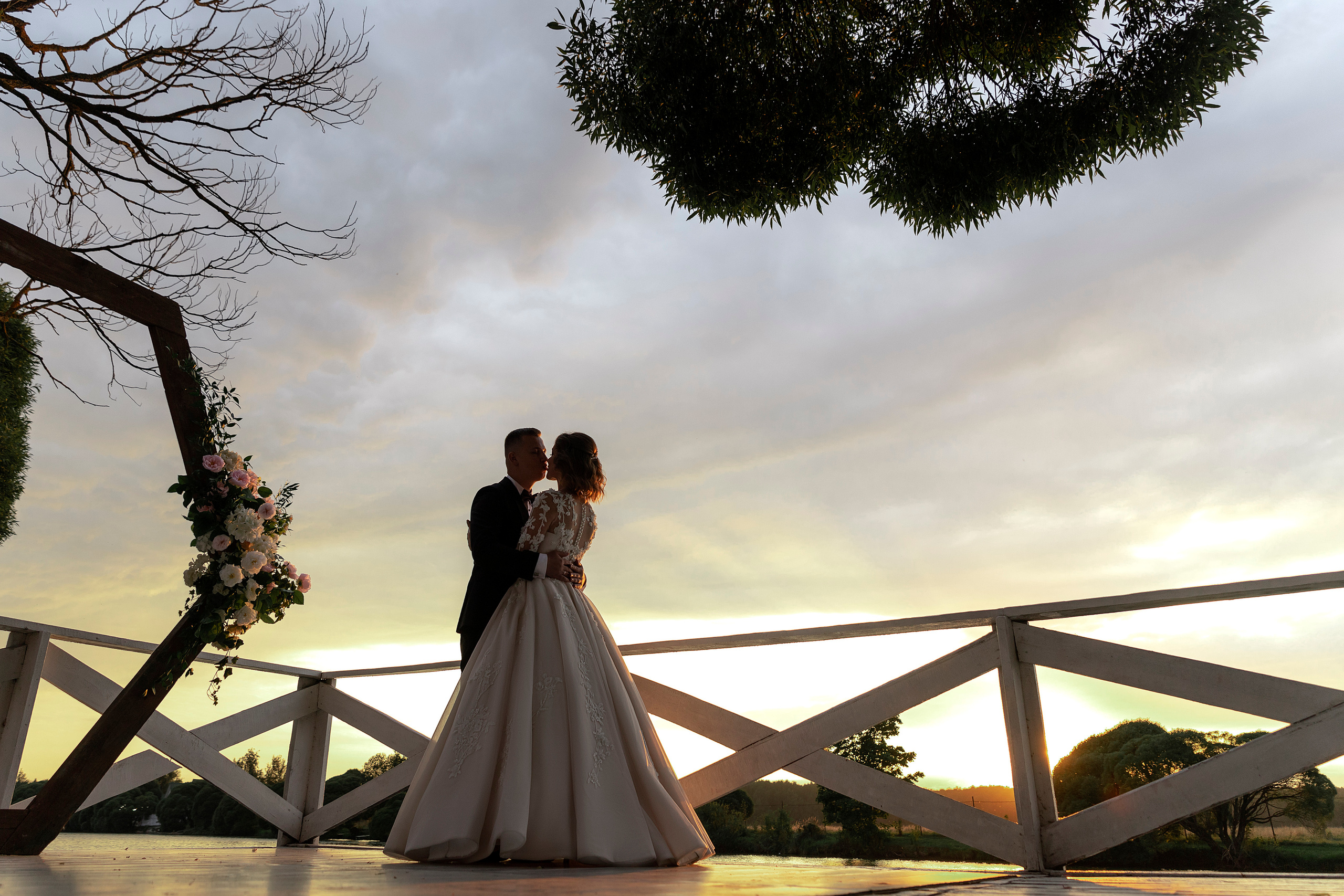 Свадьба в шатре. Женский фотограф Москва, Лобня