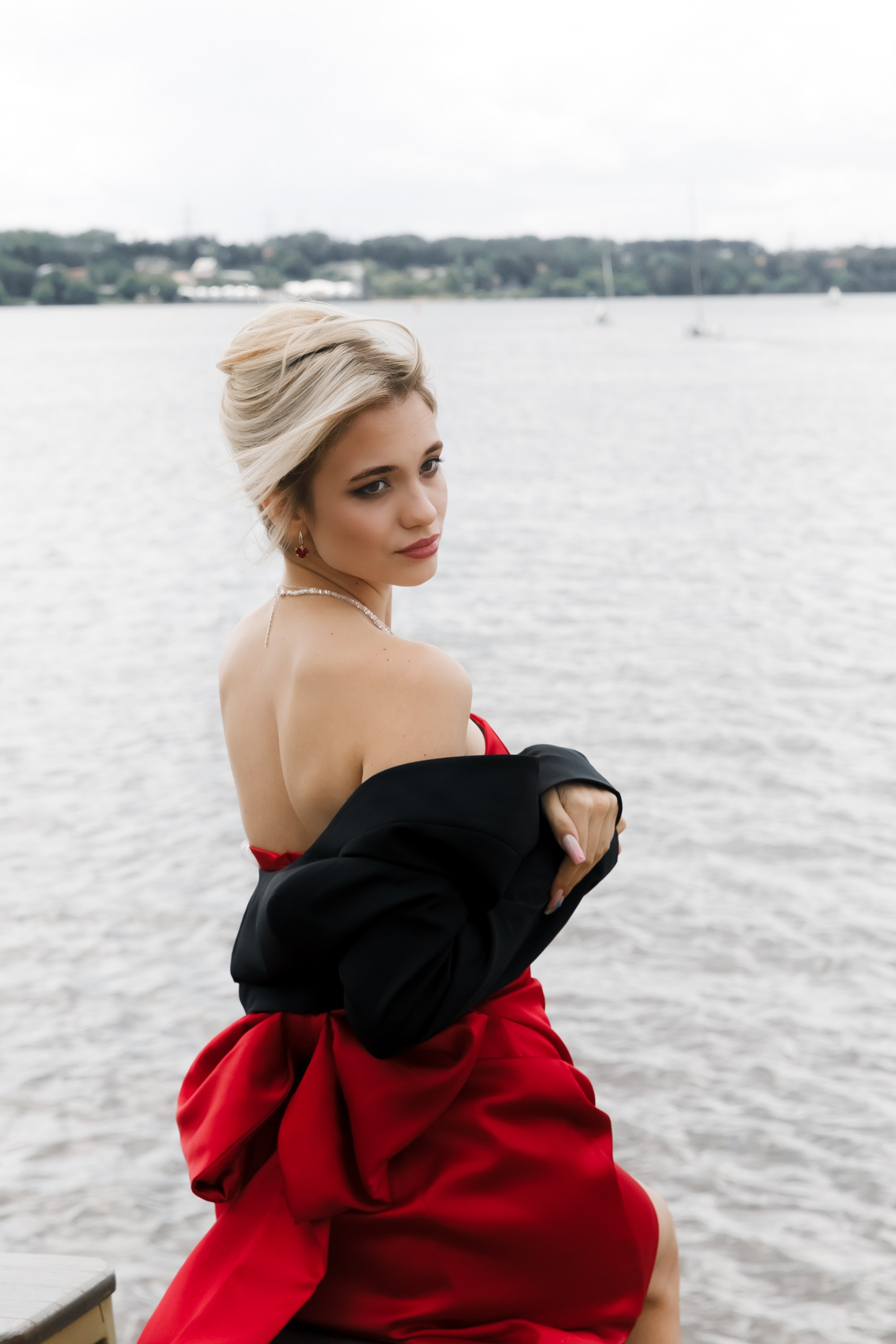 Выпускной для Нее. Главная