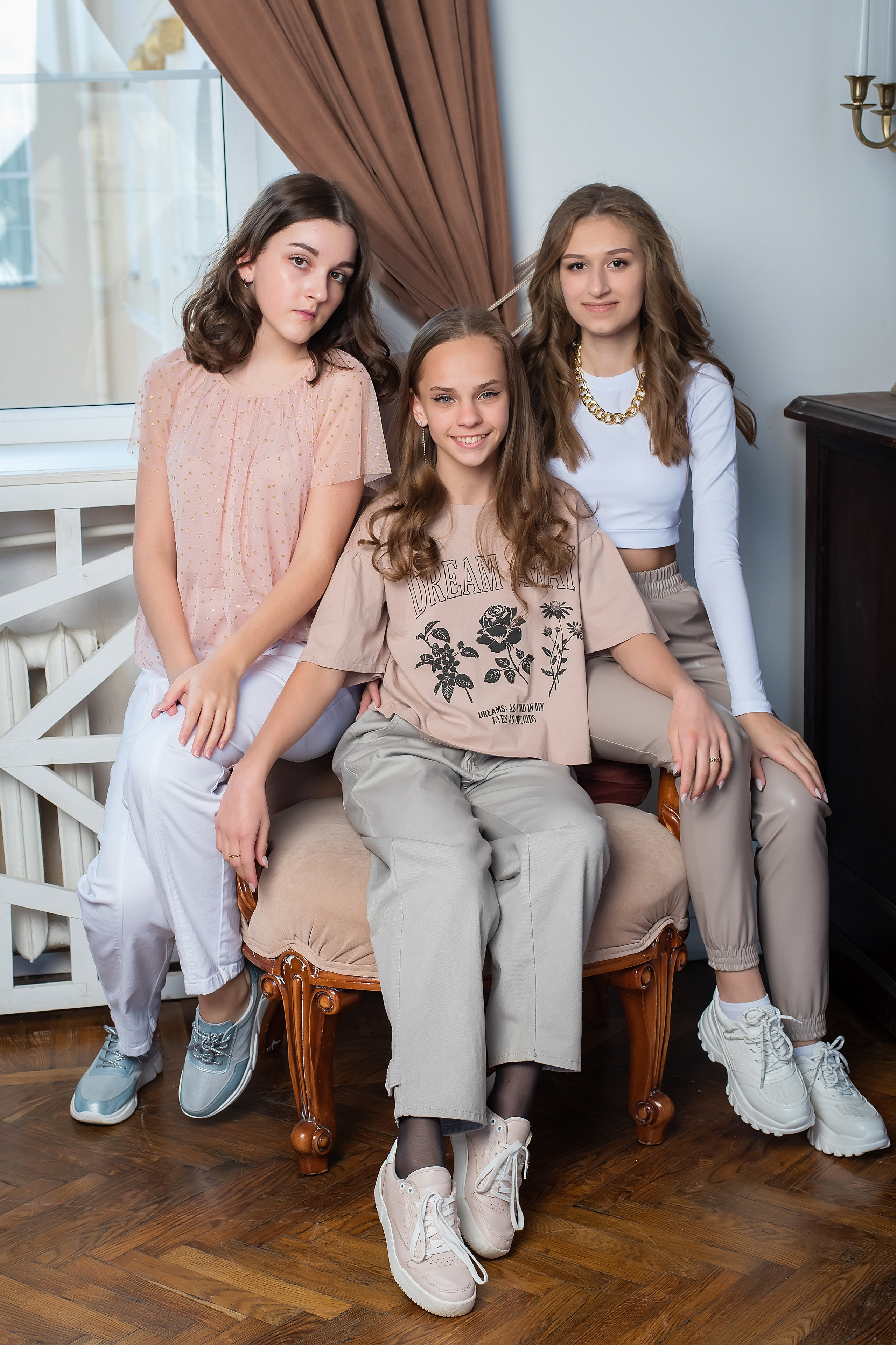 Старшие классы. Выпускные альбомы. Детский, школьный фотограф Наумова Марина Воронеж