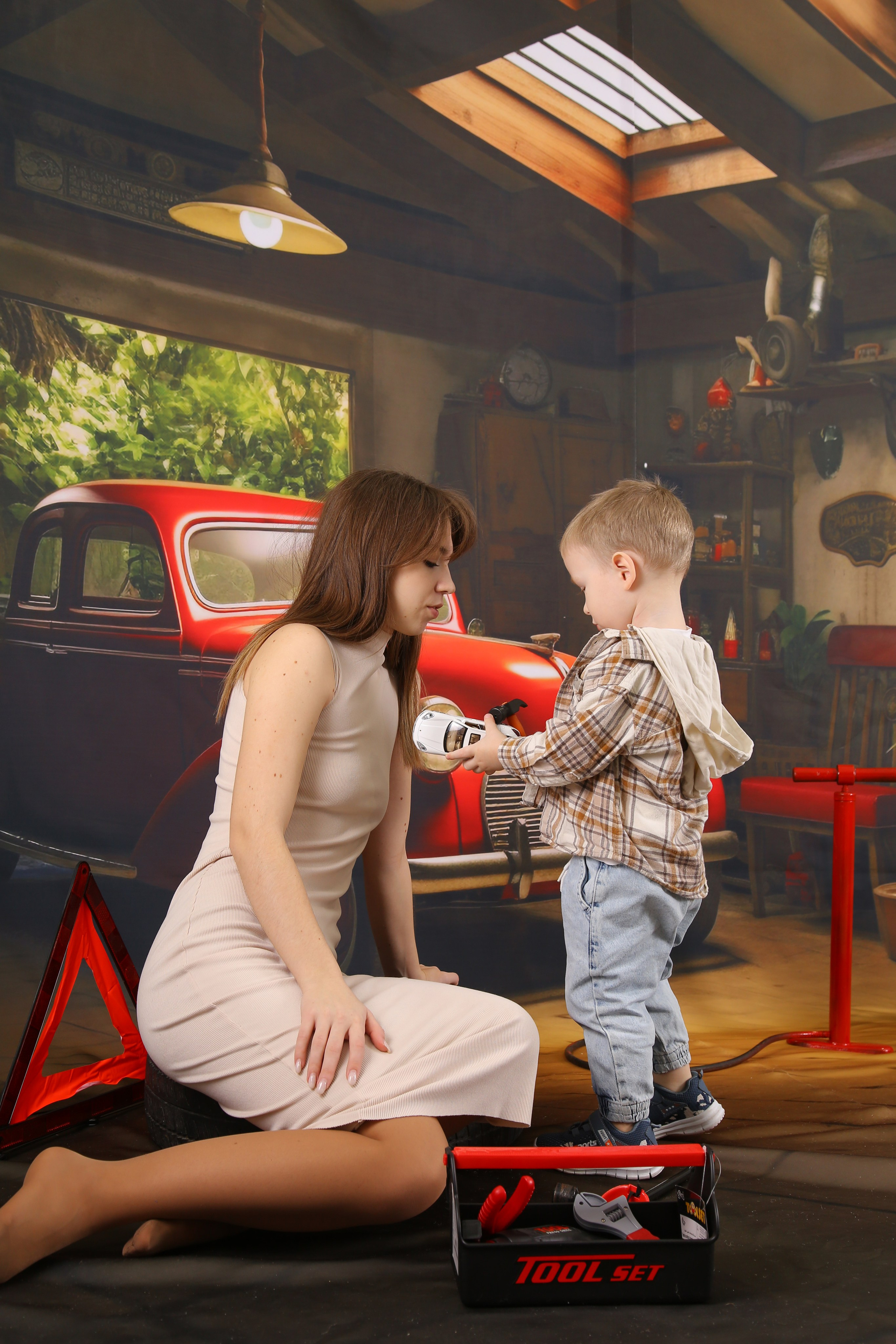 Юный помощник. Выпускные альбомы в Нижнем Новгороде | Фотостудия Звездочет | Никулина Наталья