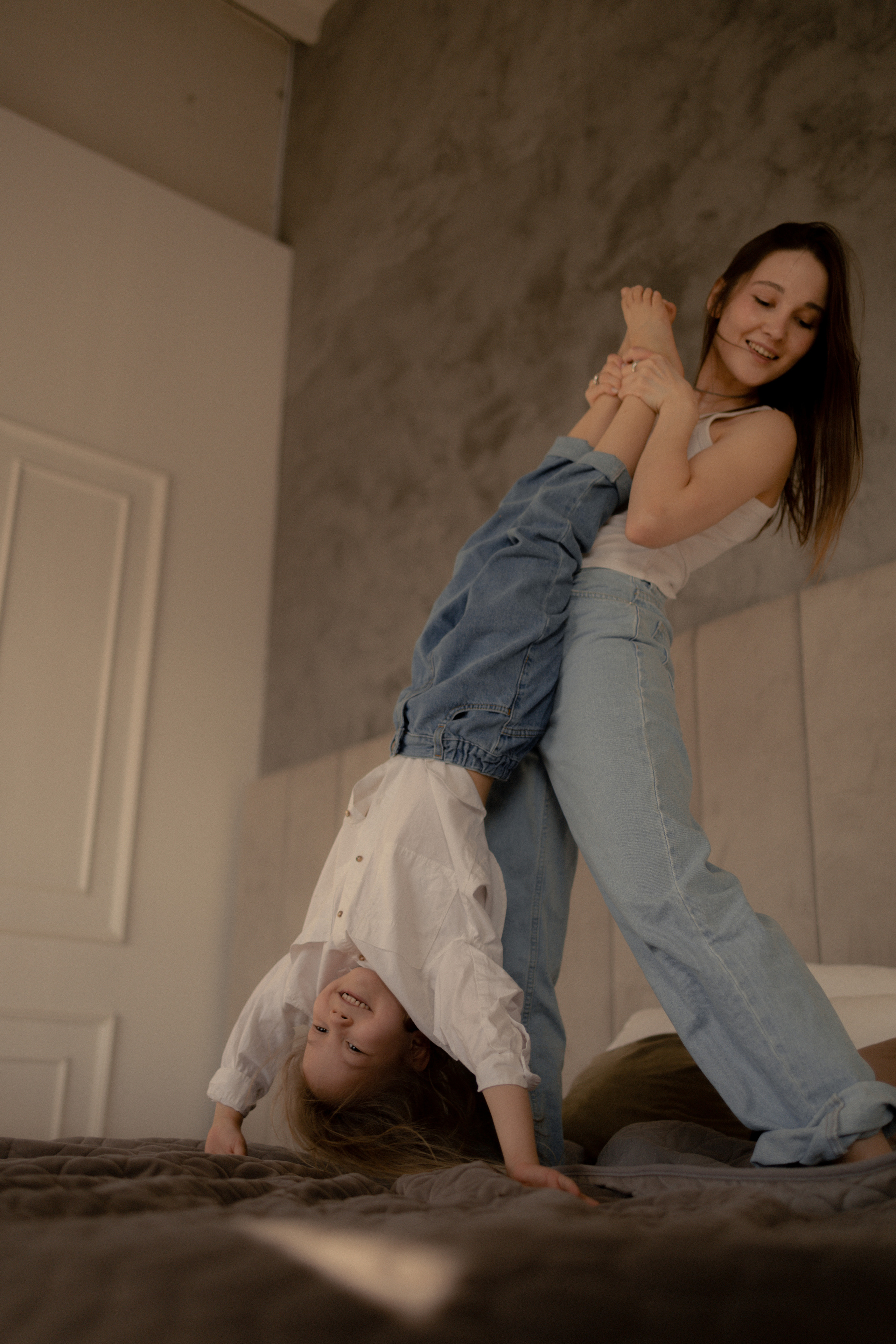 Мама и доча в студии. Фотограф Зарина. Казань