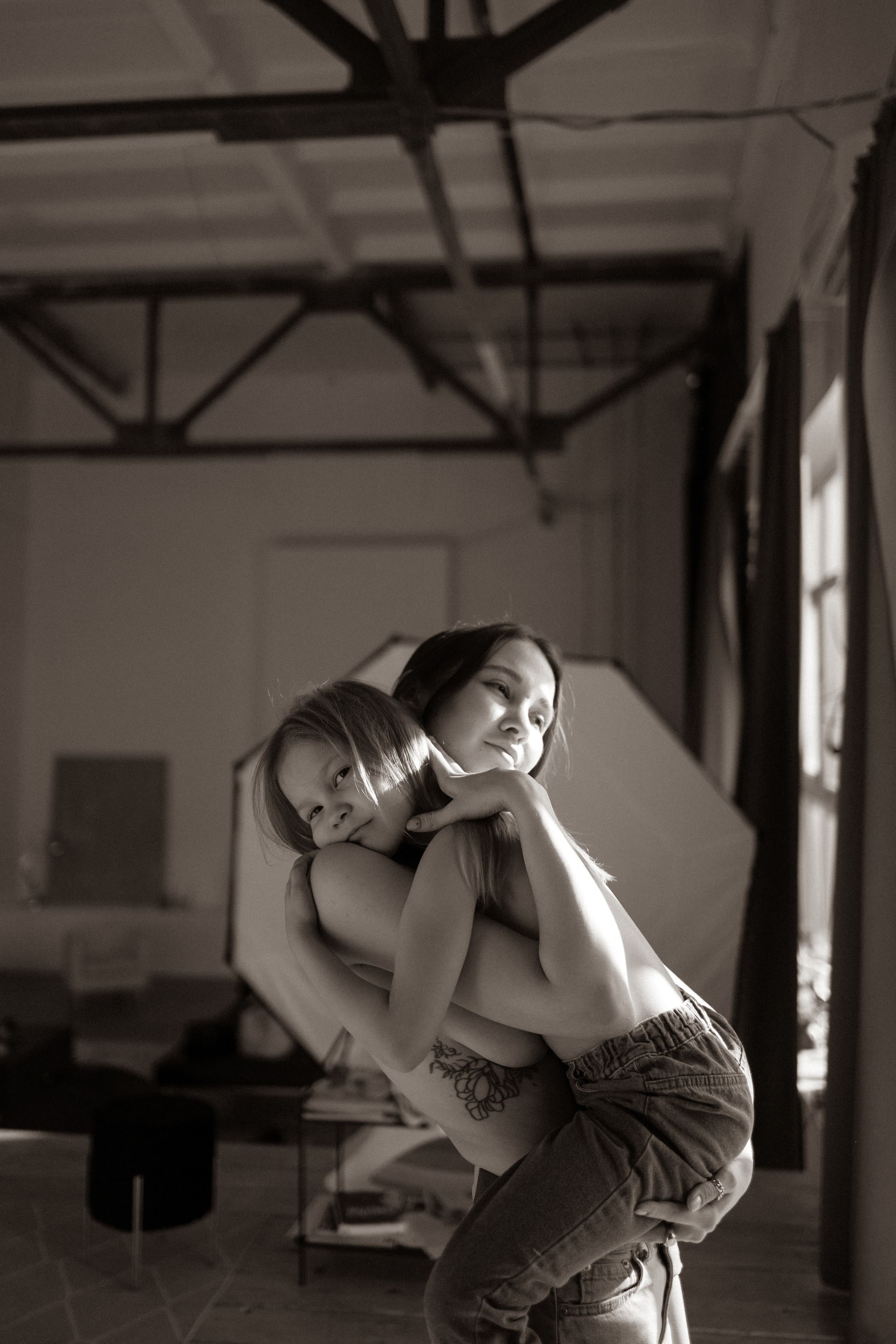 Мама и доча в студии. Фотограф Зарина. Казань