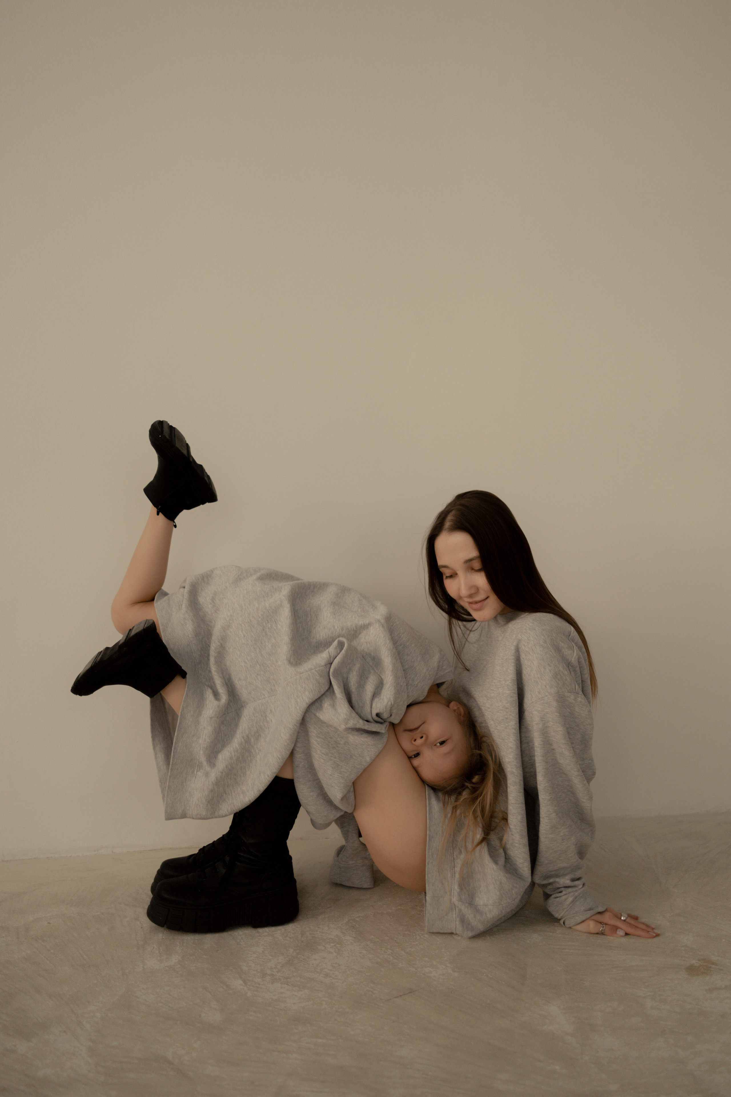 Мама и доча в студии. Фотограф Зарина. Казань