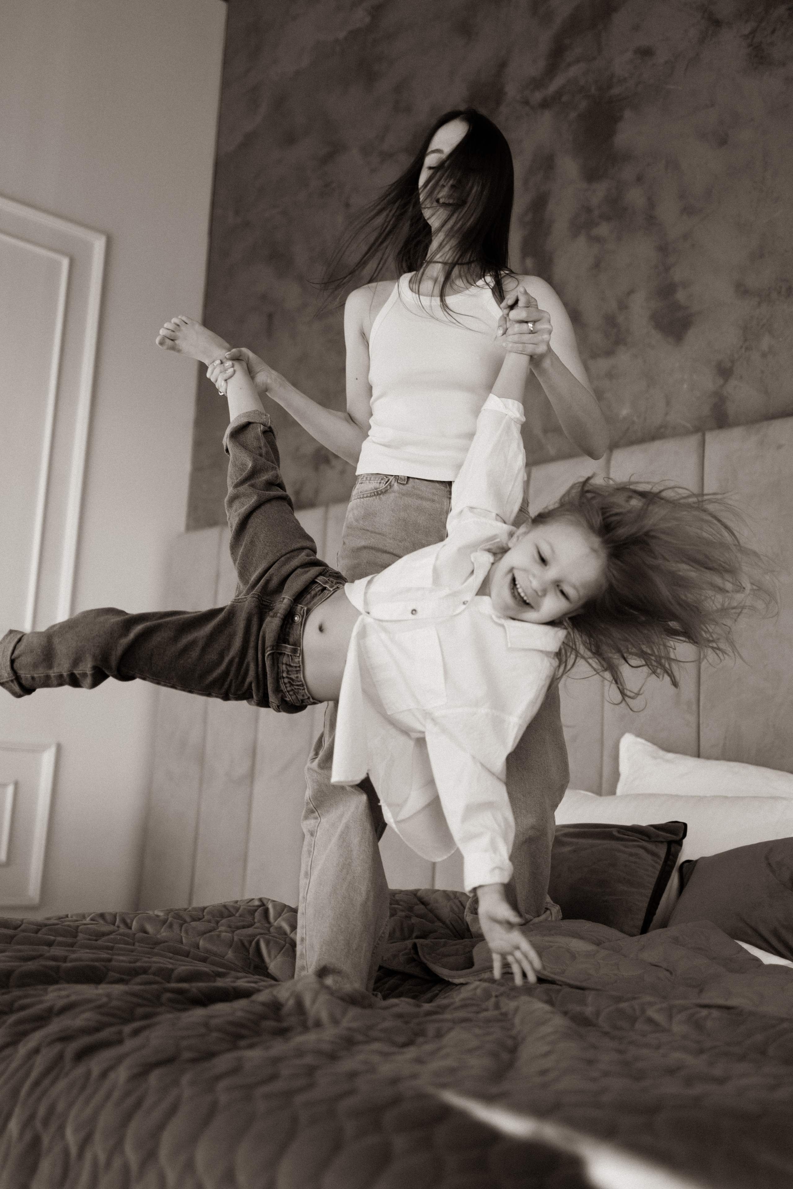 Мама и доча в студии. Фотограф Зарина. Казань