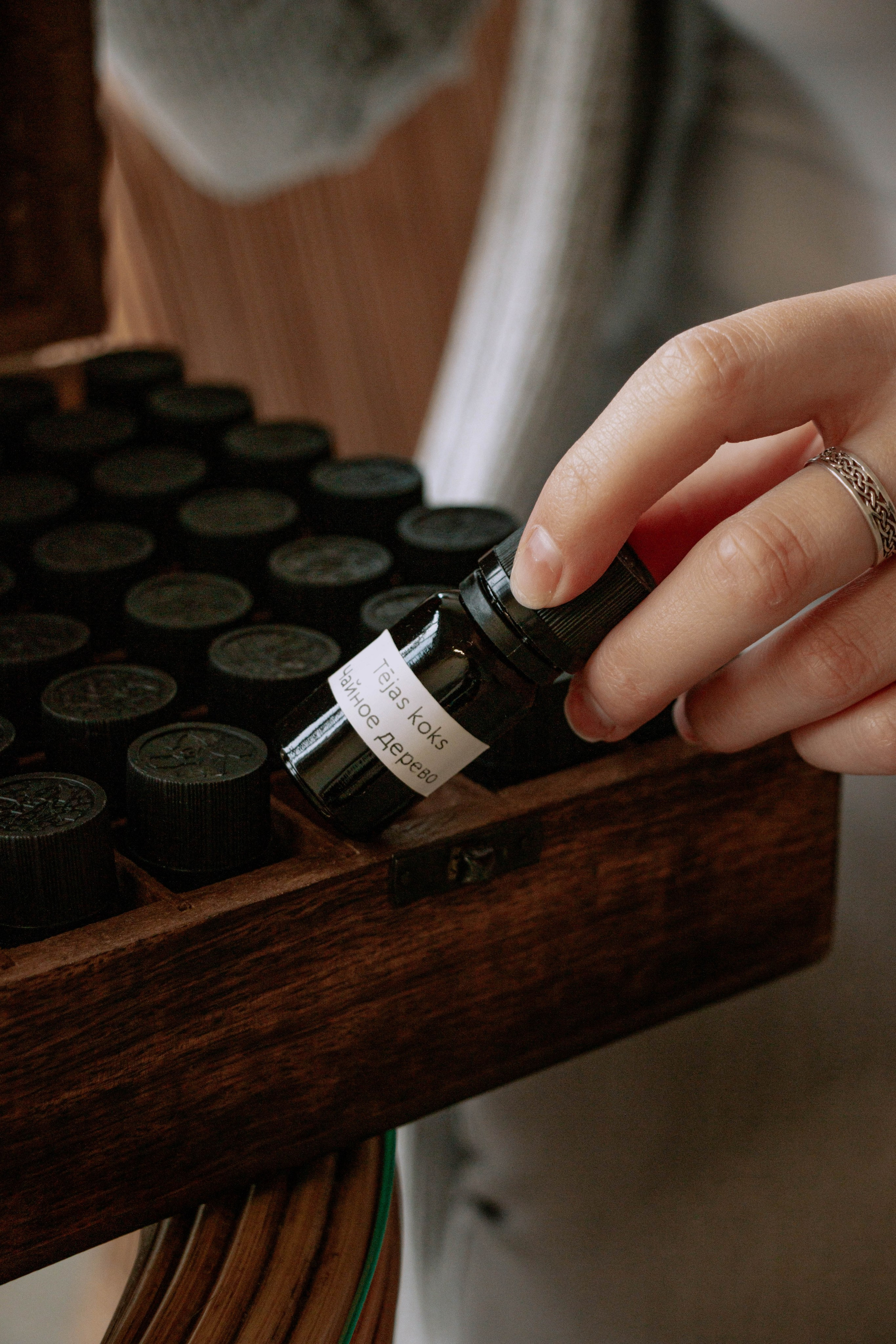 Алиса — Ароматерапевт. Бережно сохраняю ваши чувства и истории на своих фотографиях