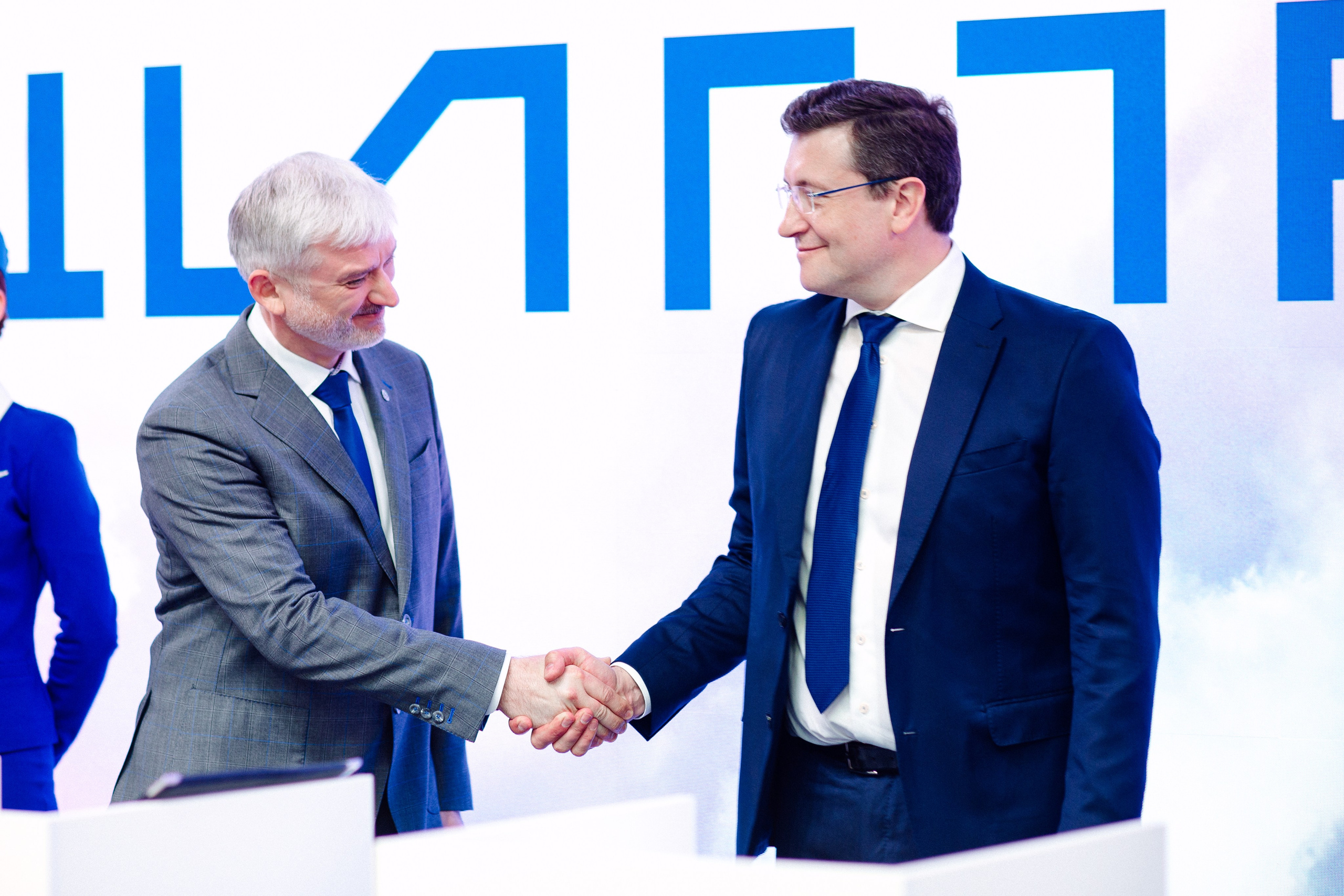 Фотограф на мероприятие в Нижнем Новгороде. Репортажный фотограф в Нижнем Новгороде. Фотограф на юбилей. Фотограф на день рождения. Фотограф конференций в Нижнем Новгороде. Спортивный фотограф в Нижнем Новгороде. Глеб Никитин.