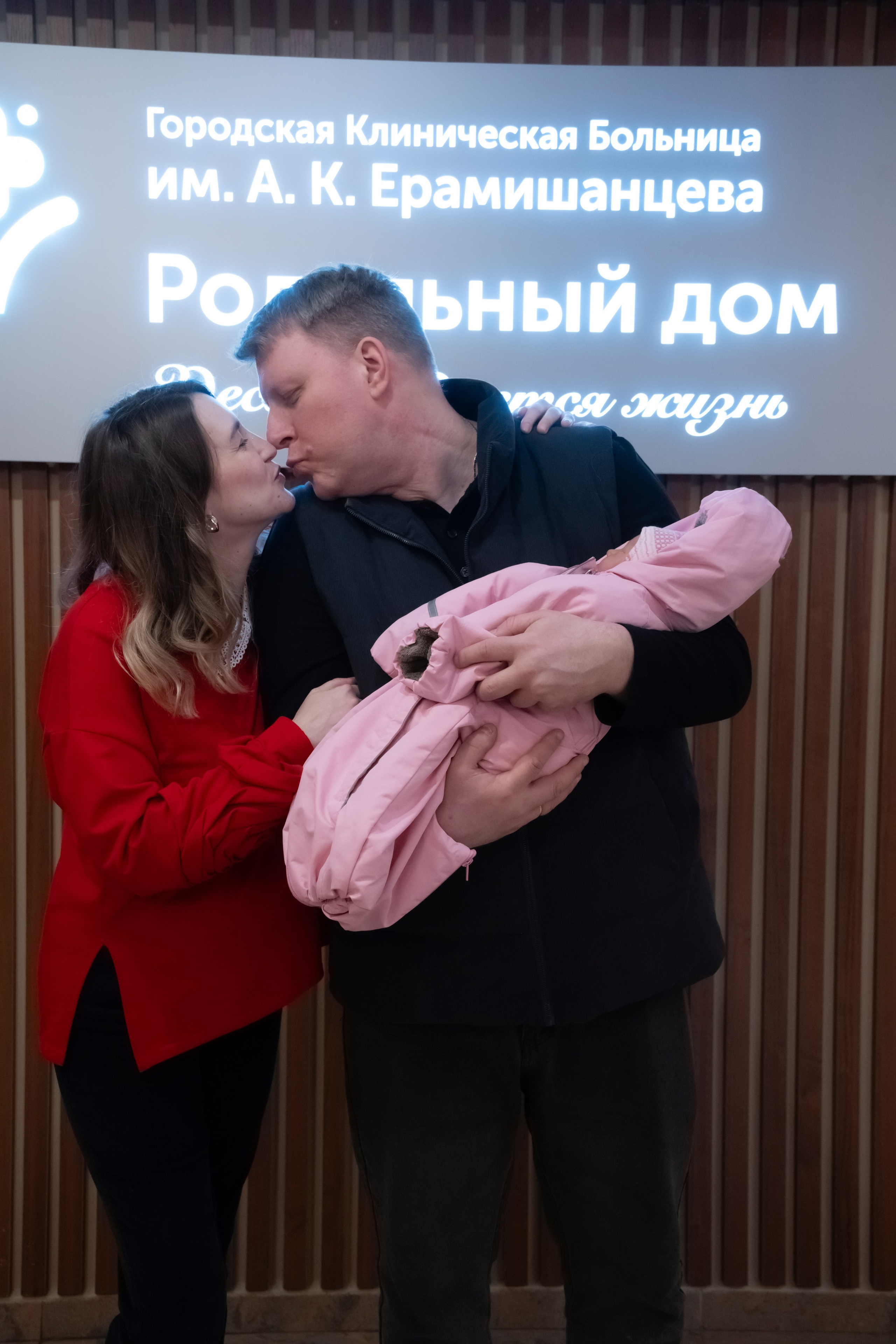 Фотосессия выписка и домашняя съемка. Видеограф Осинина Татьяна — видеосъемка в Москве