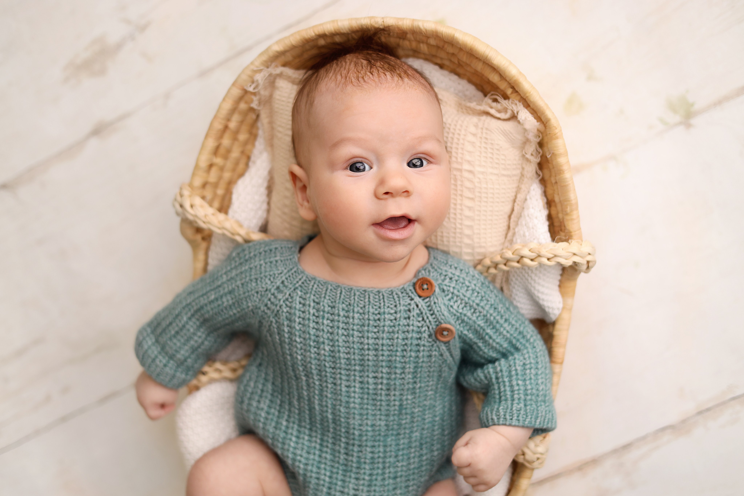 Фотосъемка малыша в 3 месяца. Фотограф новорожденных Москва. Ньюборн фотограф Москва