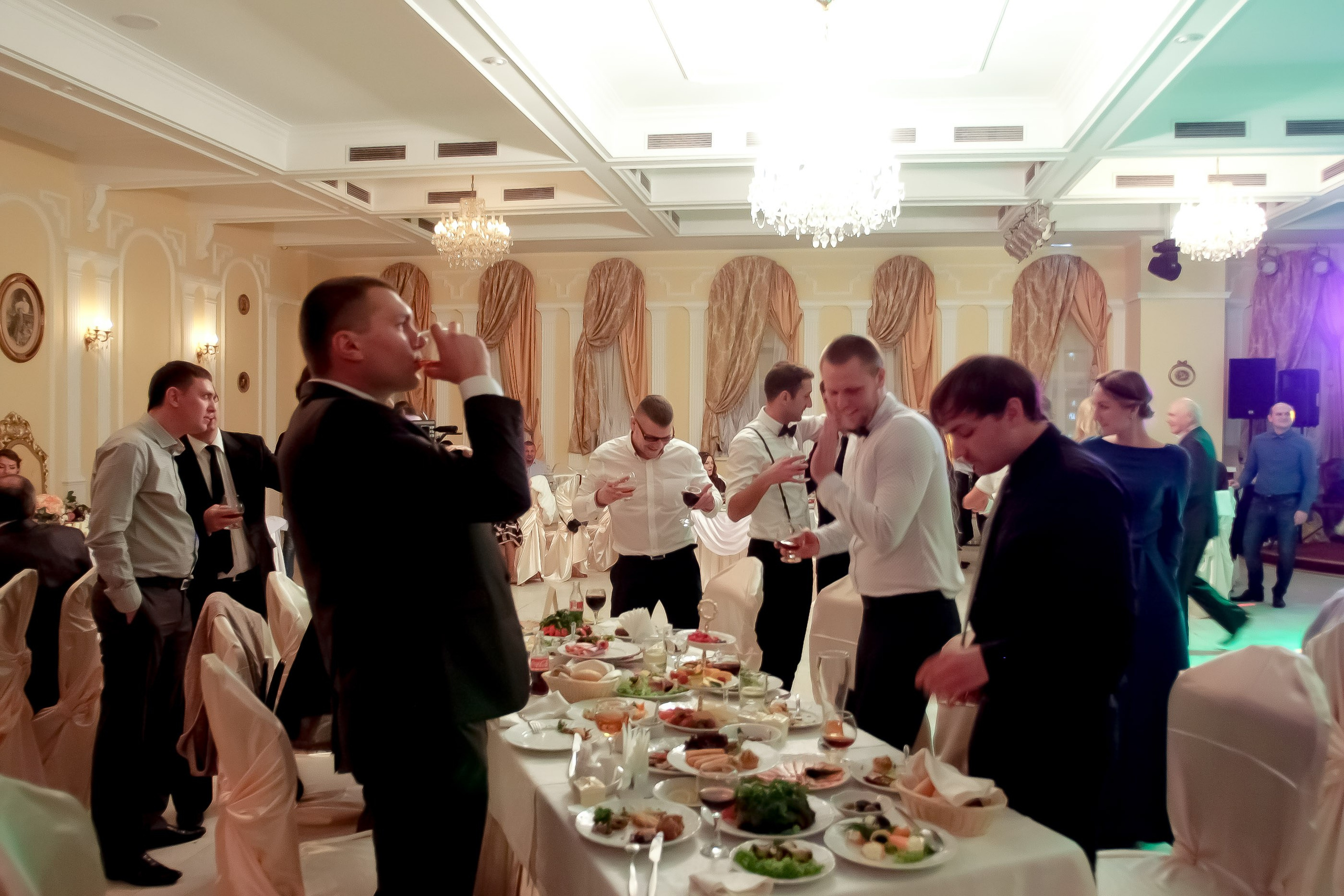 Банкет/Banquet. Максим Матвийченко и Виктория Басова профессионалы своего дела
