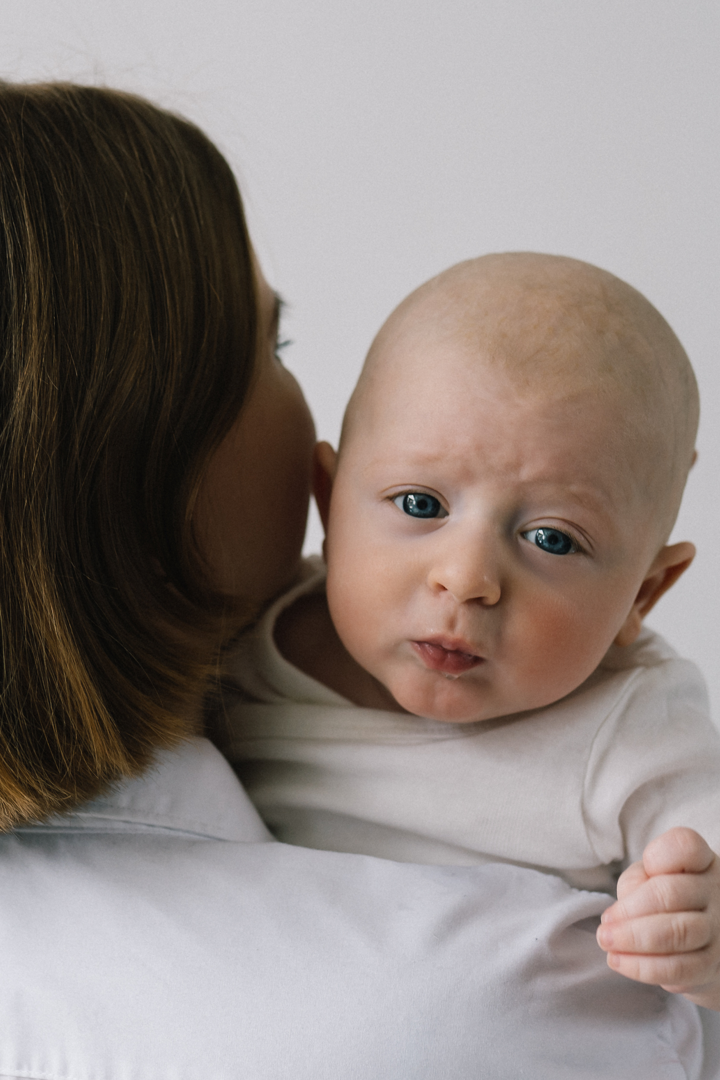 Сьемка новорожденного дома. Фотограф новорожденных Москва, Домодедово