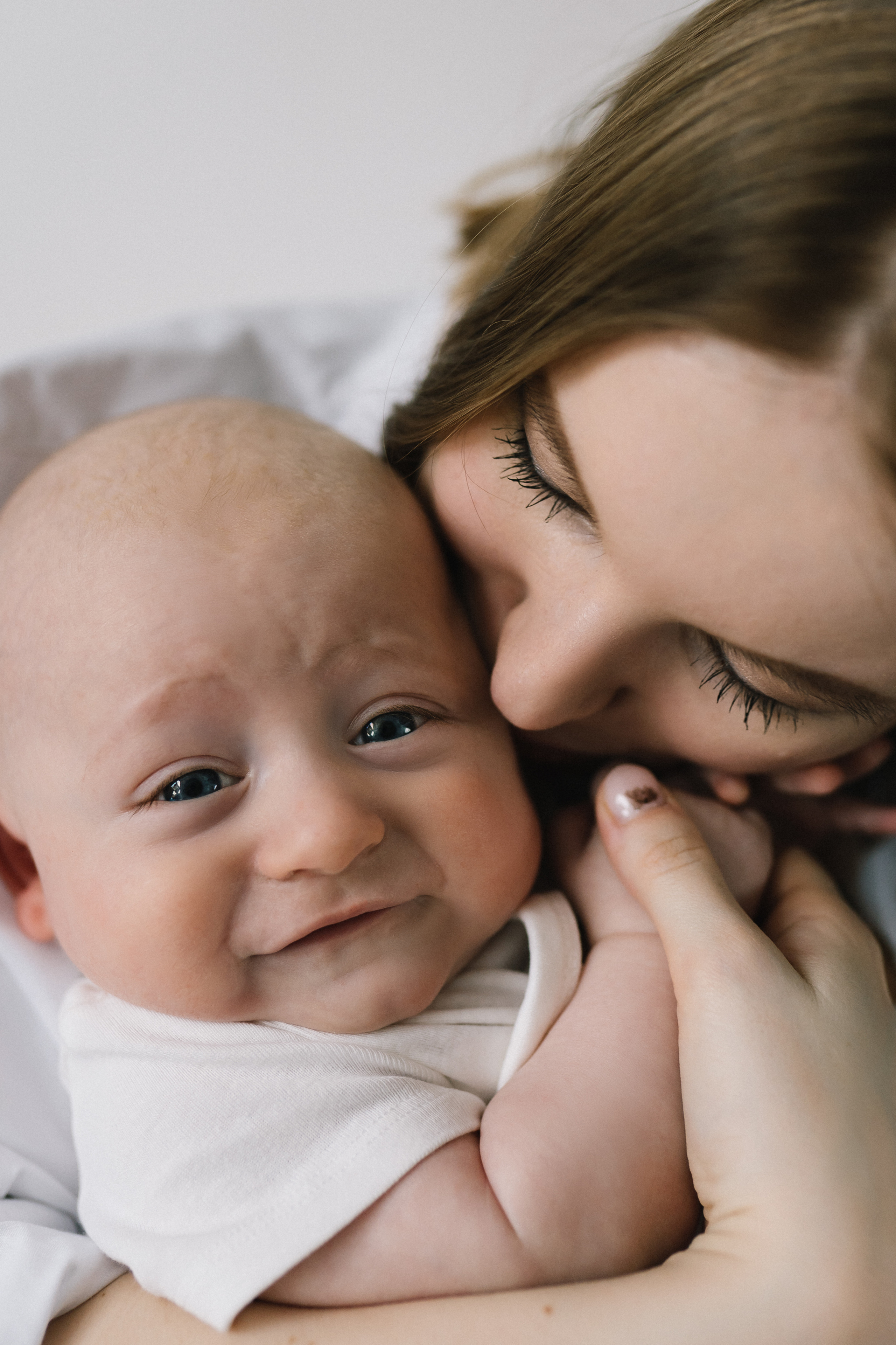 Сьемка новорожденного дома. Фотограф новорожденных Москва, Домодедово
