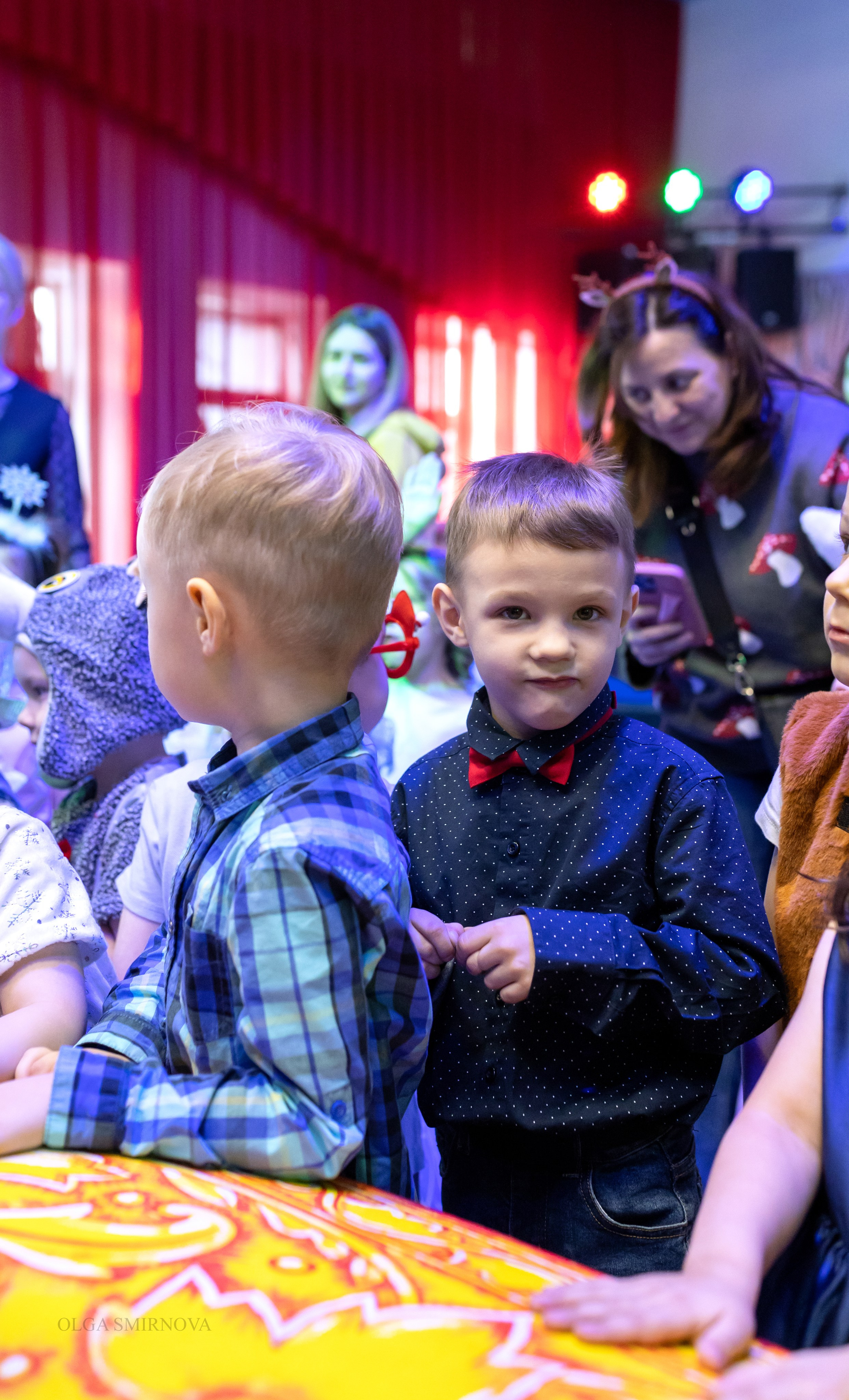 Утренник в ДОФ 04.01.25. Ольга Смирнова юрист, фотограф