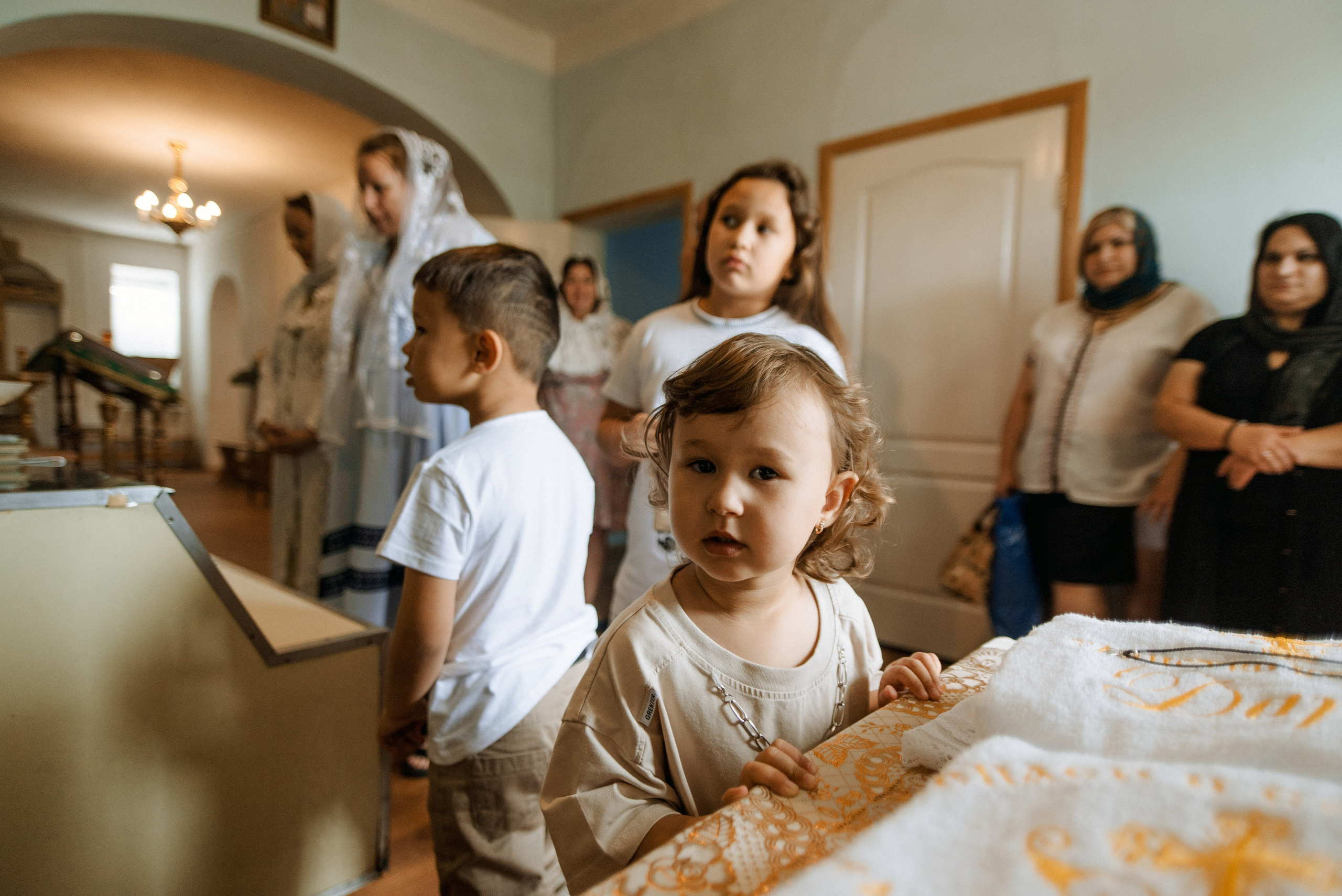 Крещение Даши и Алены. Семейный документальный фотограф в Волгограде Мариэта Додина