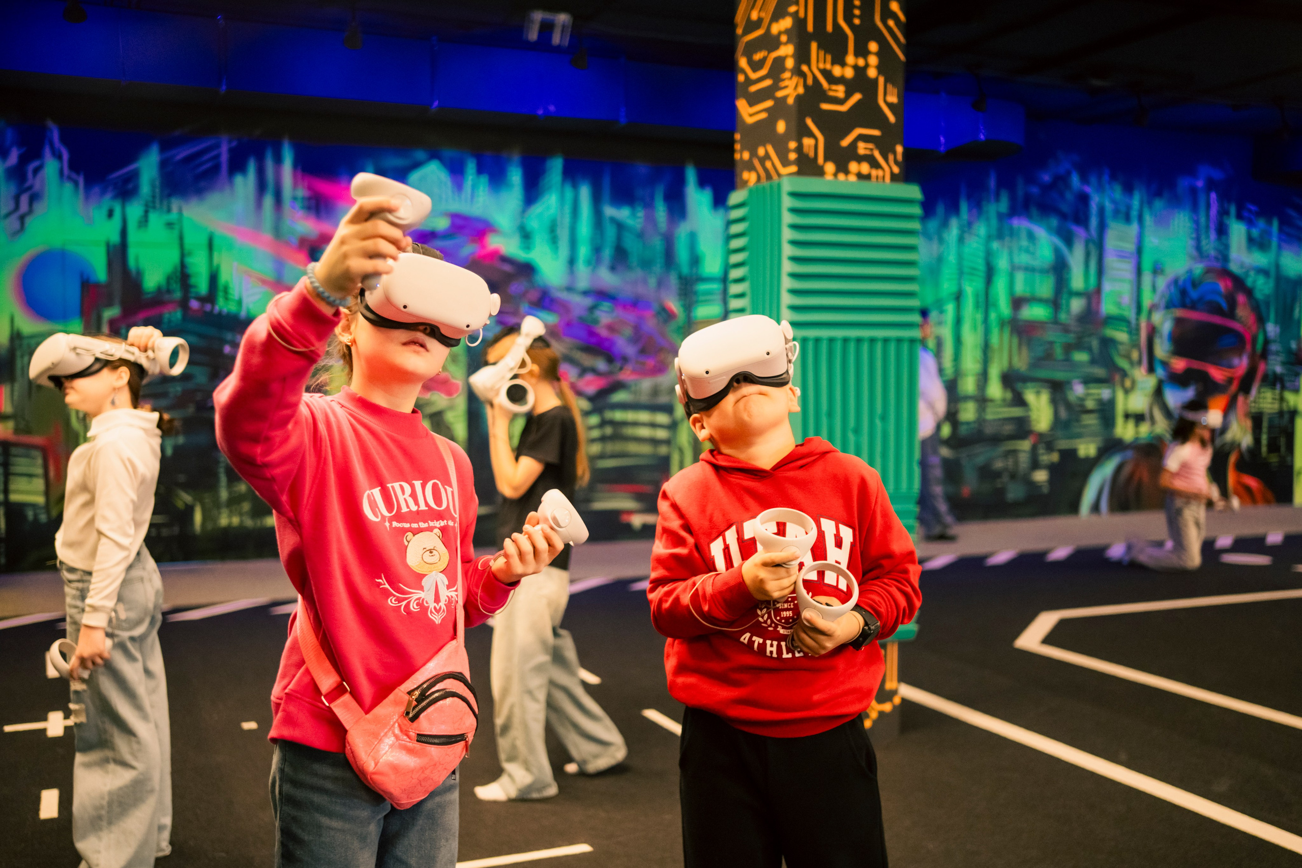 VR (September-October 2024). Felixtones