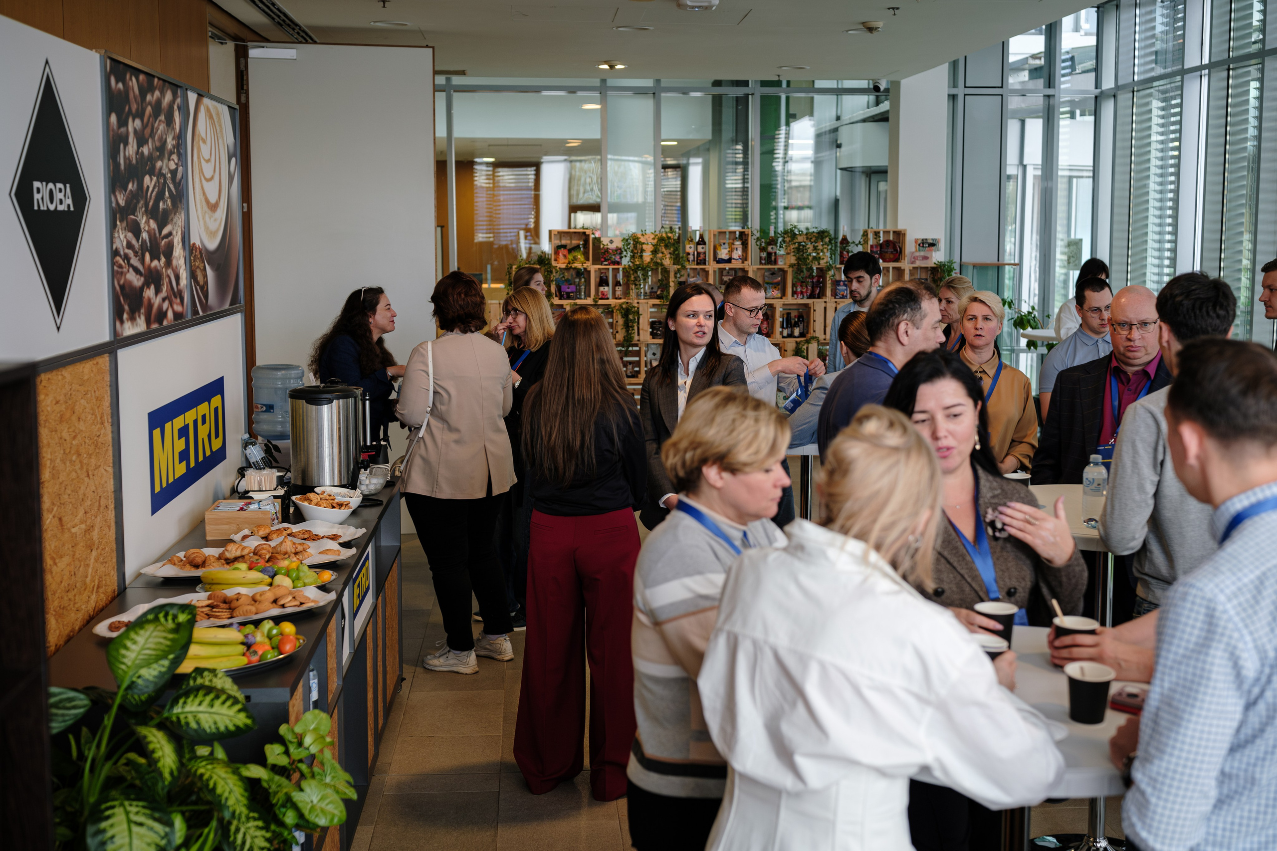 METRO. Репортажный и портретный фотограф в Москве Илья Спиридонов