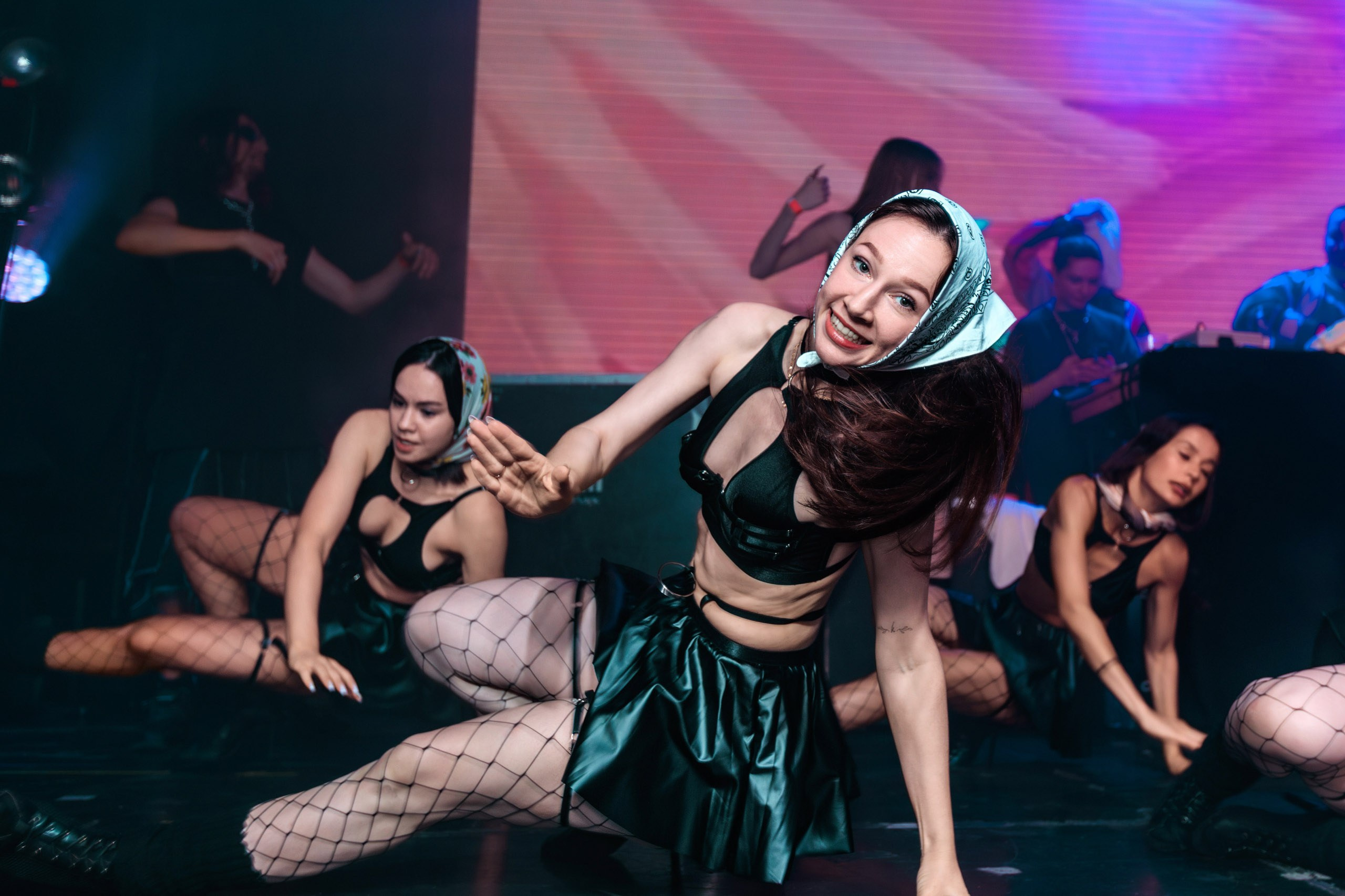 27.06.25 Ночь музыки. Репортажный фотограф Екатеринбург | Яркий, качественный репортаж | Концерты, клубы, репортаж, праздники, корпоративы