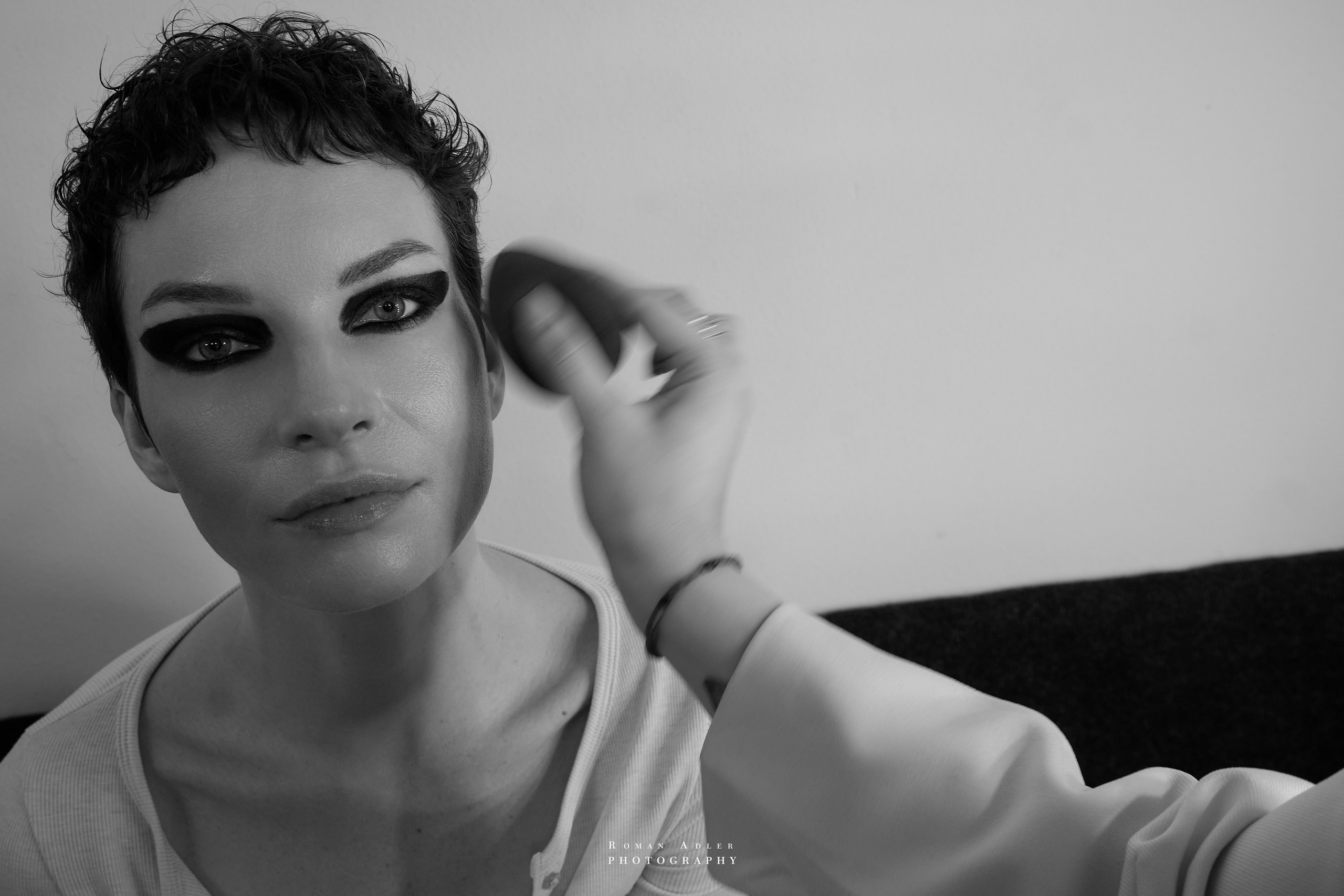 Fashion-проект DESIGNER. Фотограф Роман Адлер