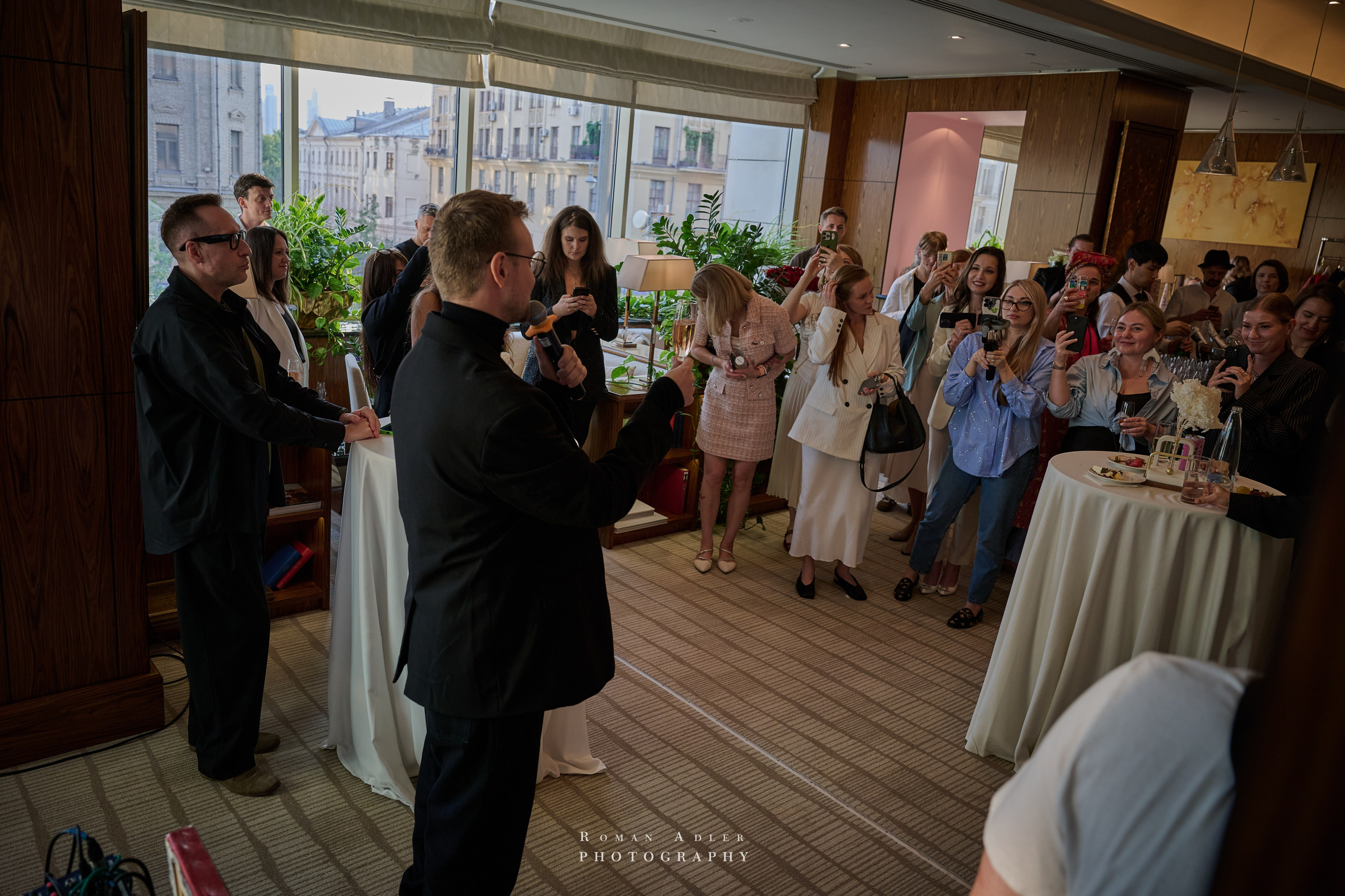 Культурные Встречи (Hotel Continental). Фотограф Роман Адлер