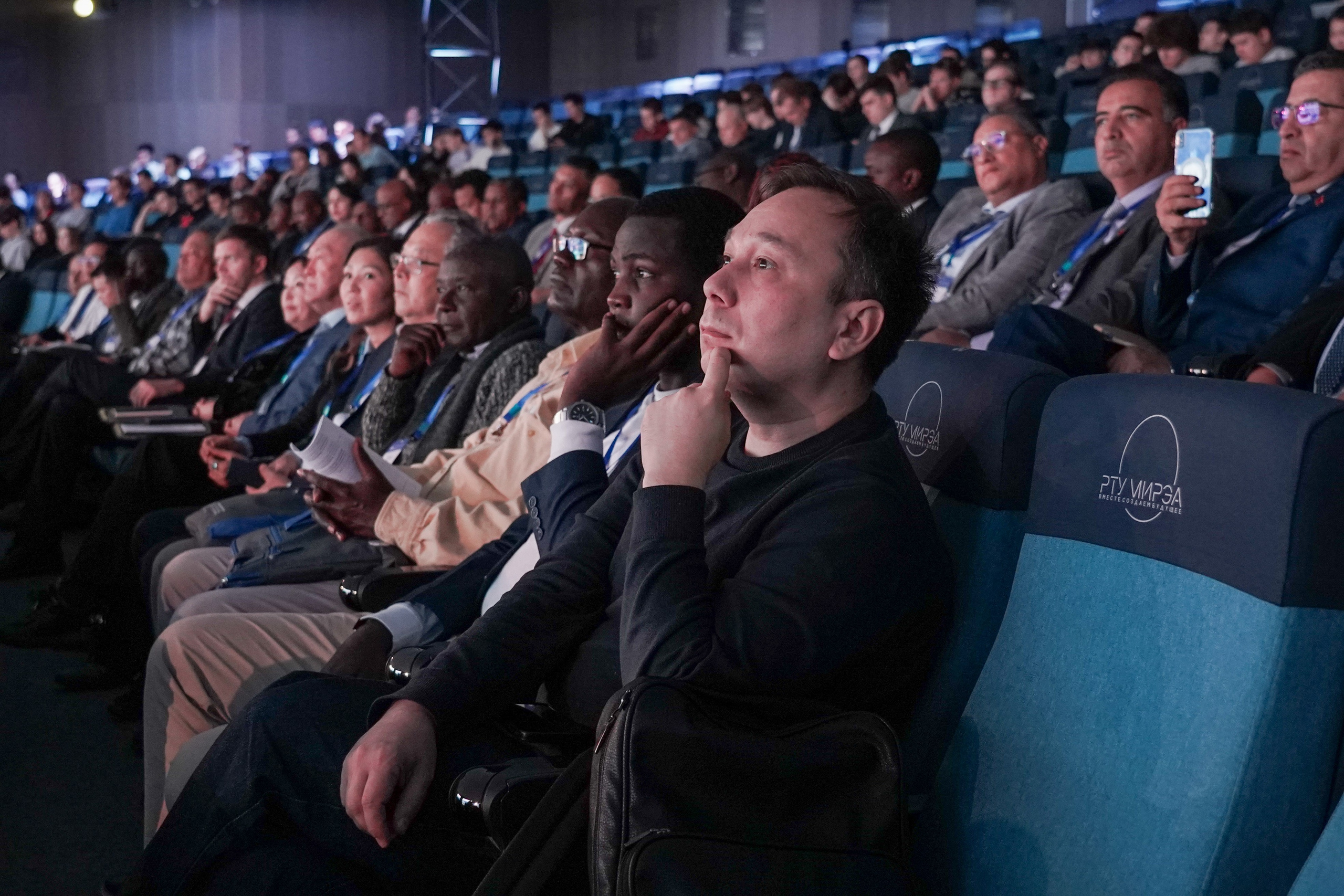 Форумы. Фото и видеосъёмка бизнес-мероприятий под ключ в Москве и МО — Akhmedov Team