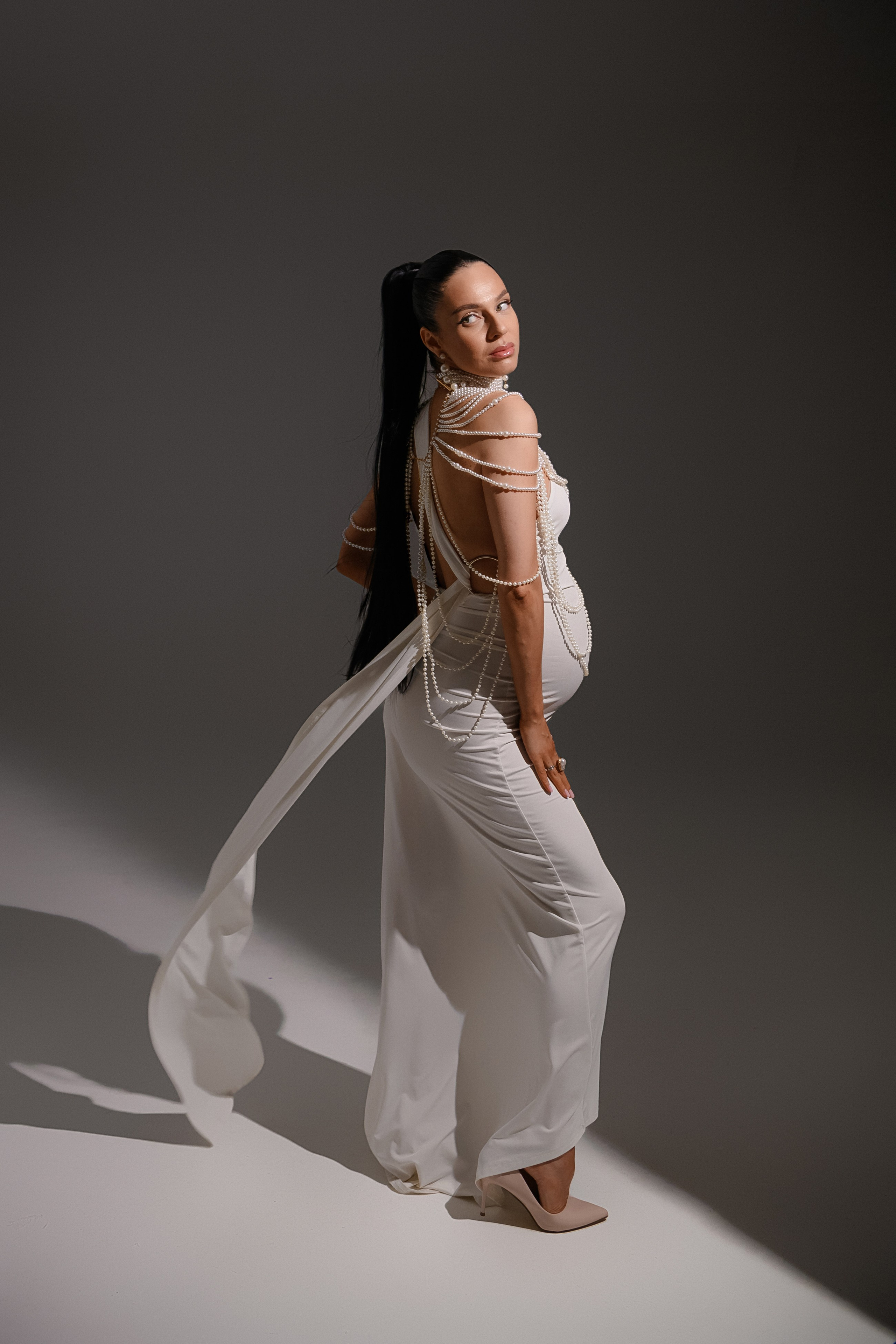 Белое платье+ жемчуг. Фотограф Анна Качан